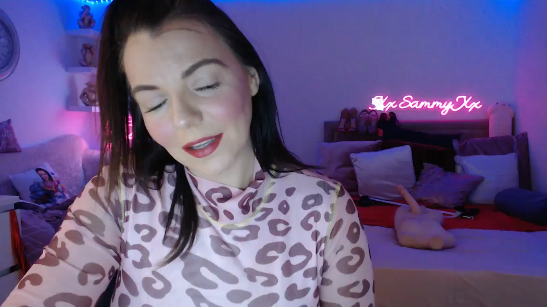 Gallery image thumbnail from innocentSamx's myfreecams stream on, 02/06/2025, 13:38 image 4 of 20
