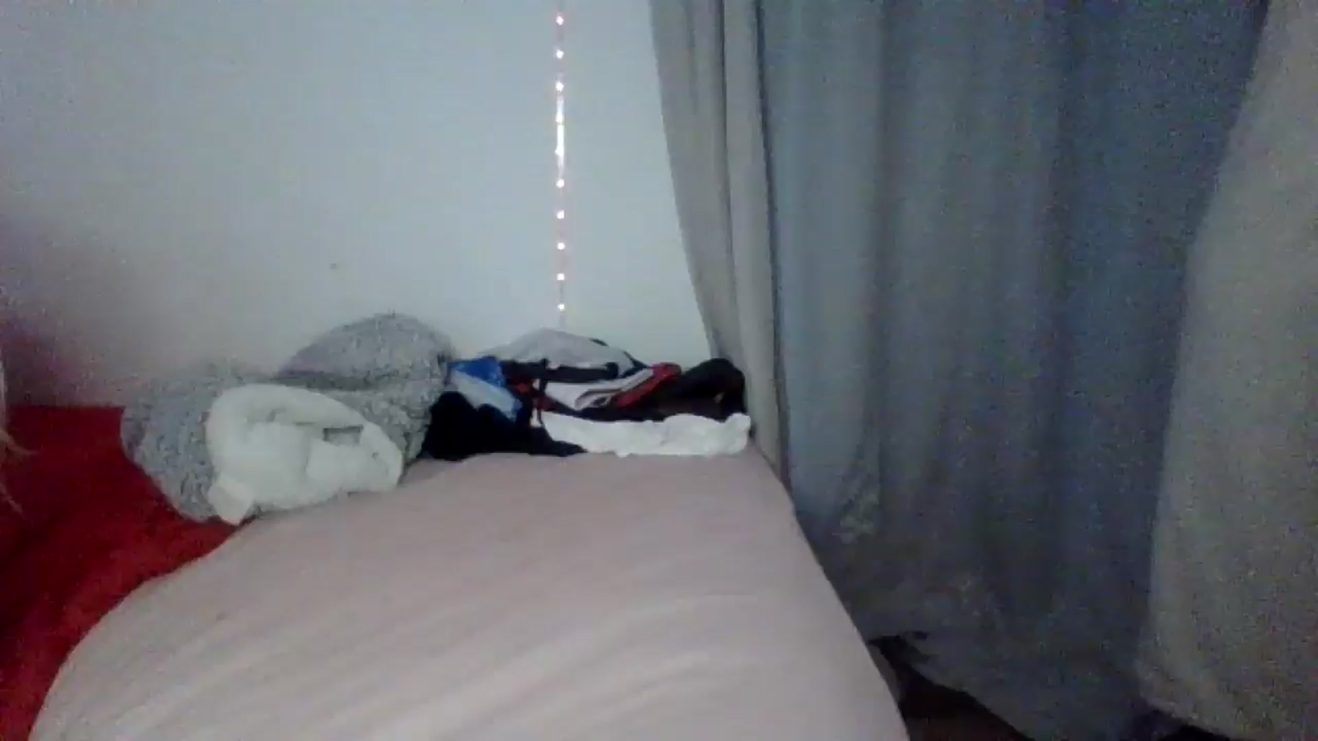 Gallery image thumbnail from innocentSamx's myfreecams stream on, 02/15/2025, 17:12 image 7 of 20