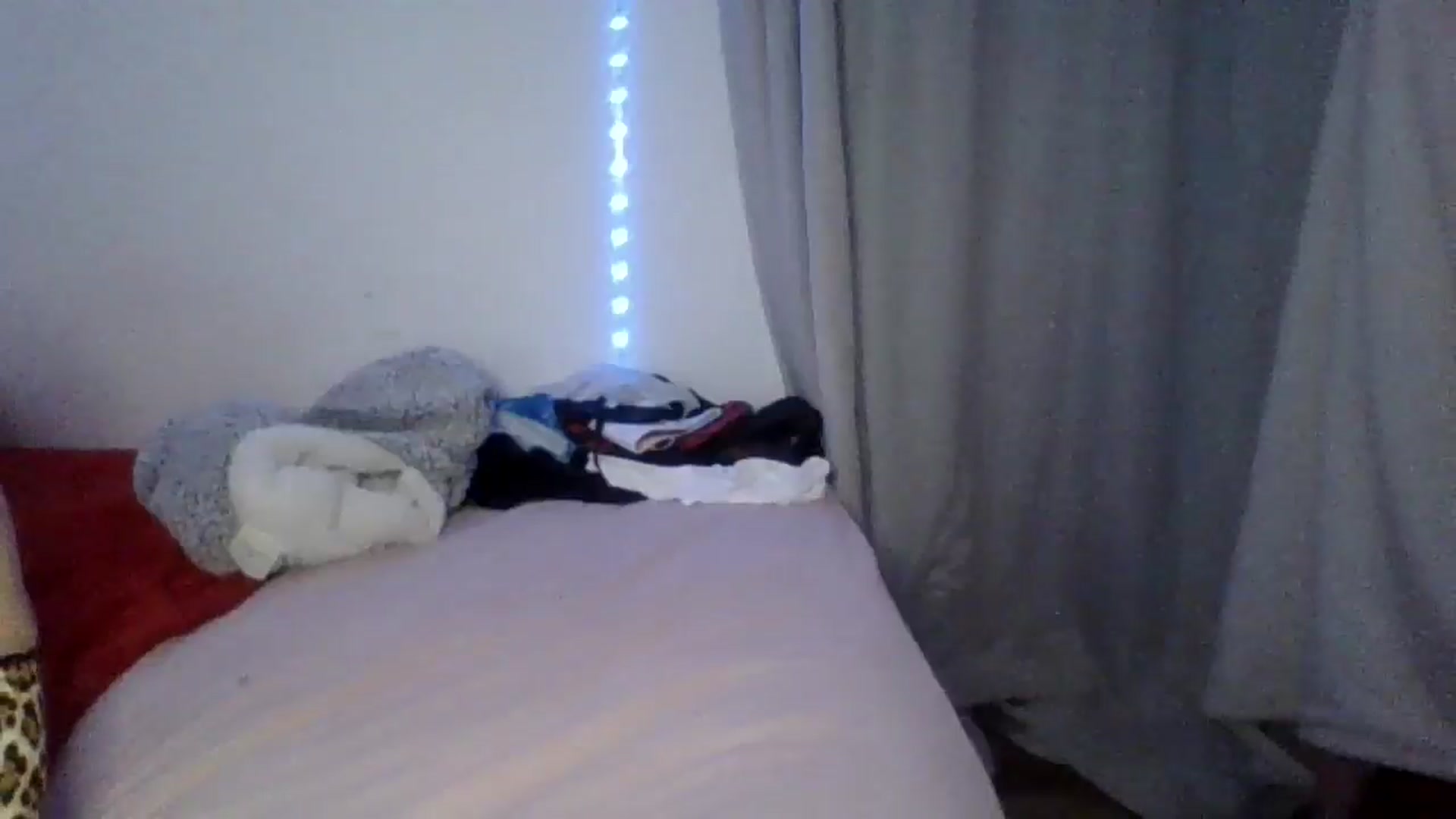 Gallery image thumbnail from innocentSamx's myfreecams stream on, 02/15/2025, 17:12 image 5 of 20