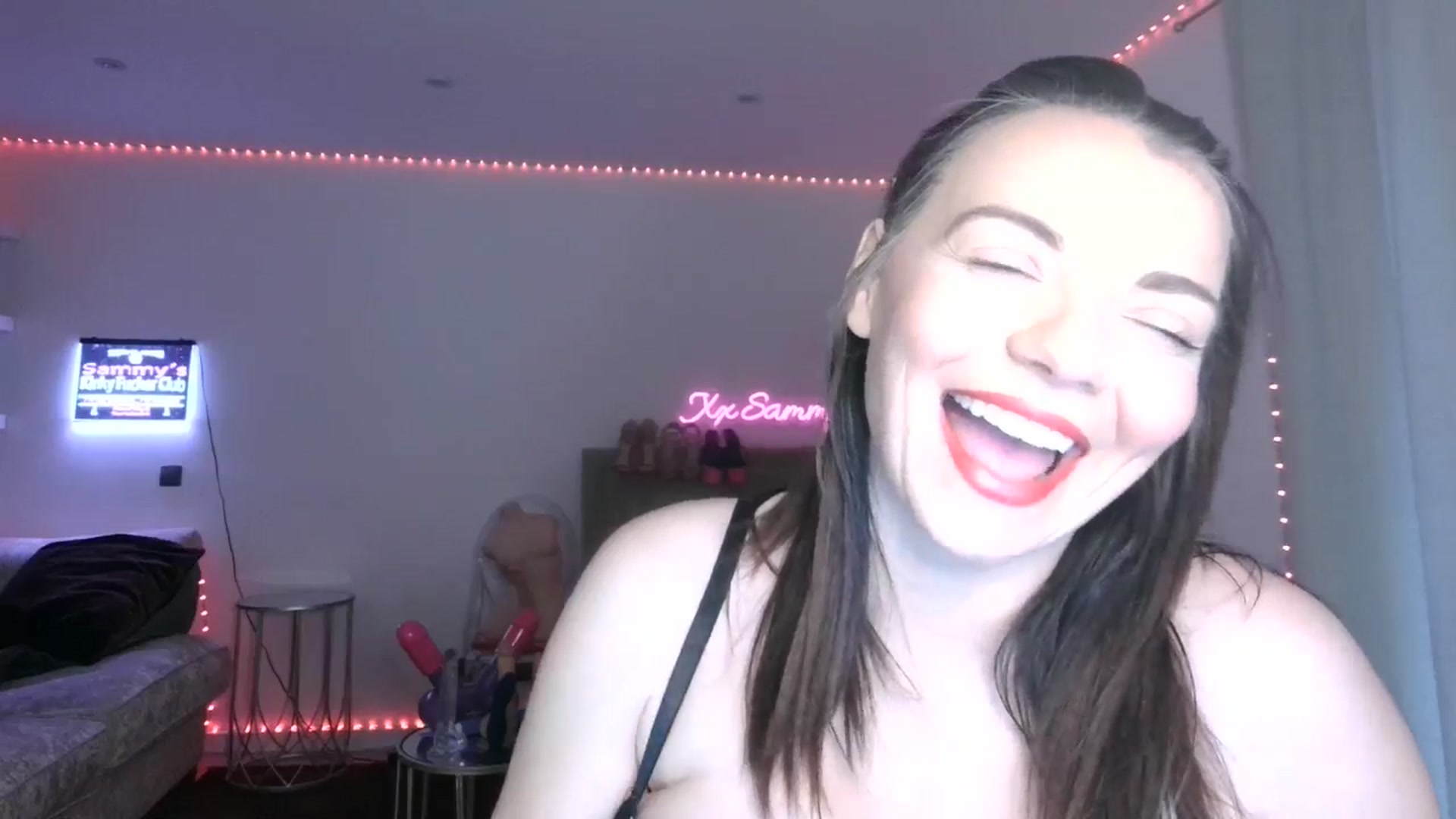 Gallery image thumbnail from innocentSamx's myfreecams stream on, 02/22/2025, 15:42 image 8 of 20