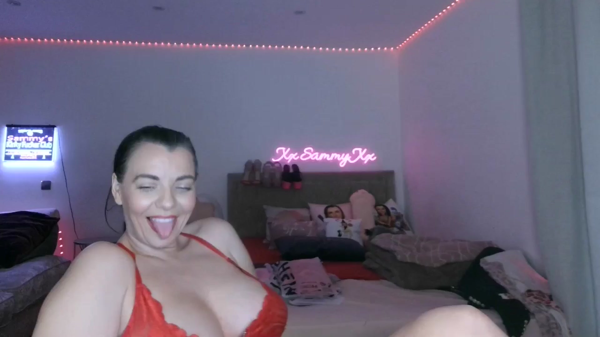Gallery image thumbnail from innocentSamx's myfreecams stream on, 02/23/2025, 16:09 image 19 of 20
