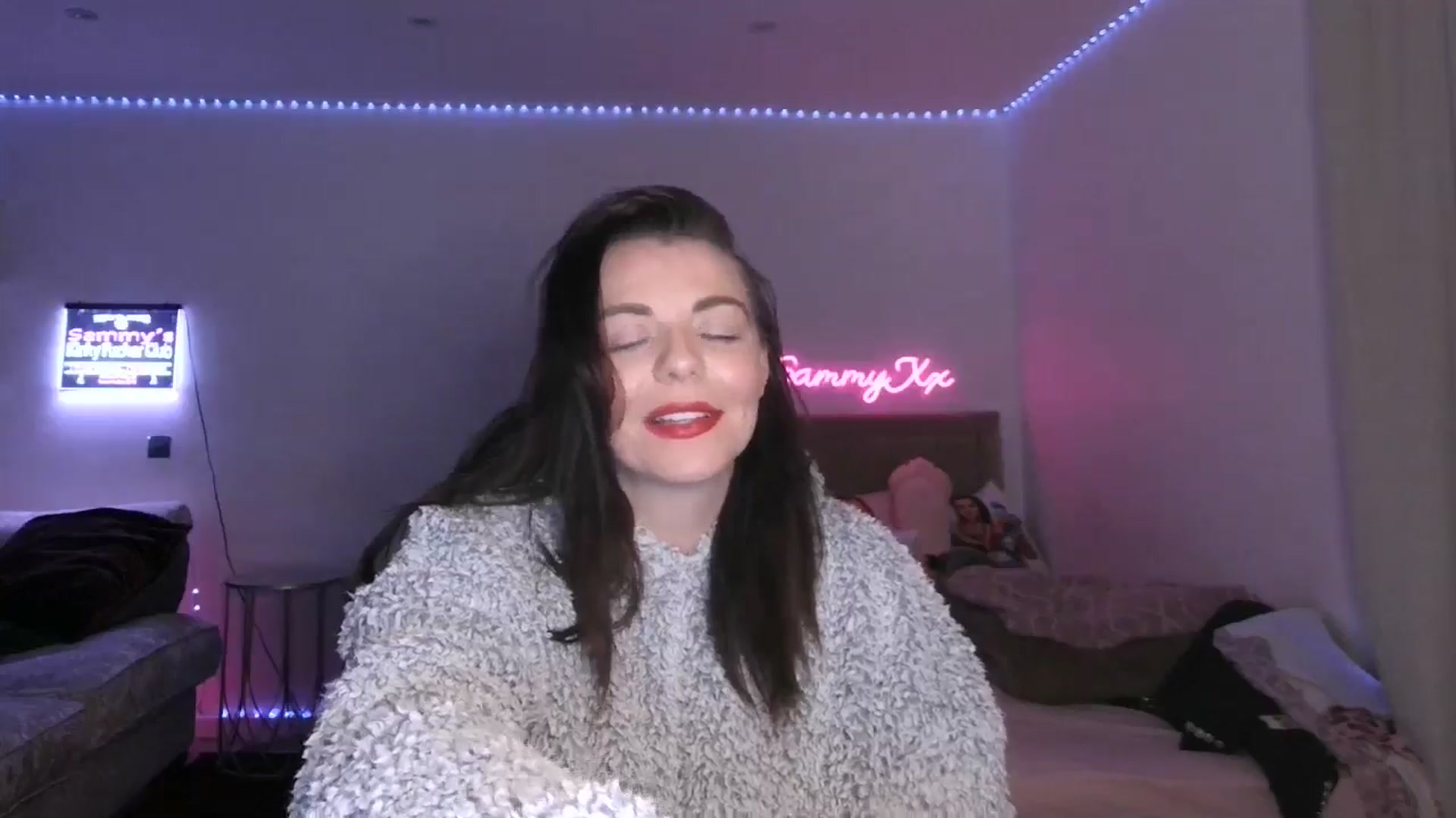 Gallery image thumbnail from innocentSamx's myfreecams stream on, 02/23/2025, 16:49 image 16 of 20