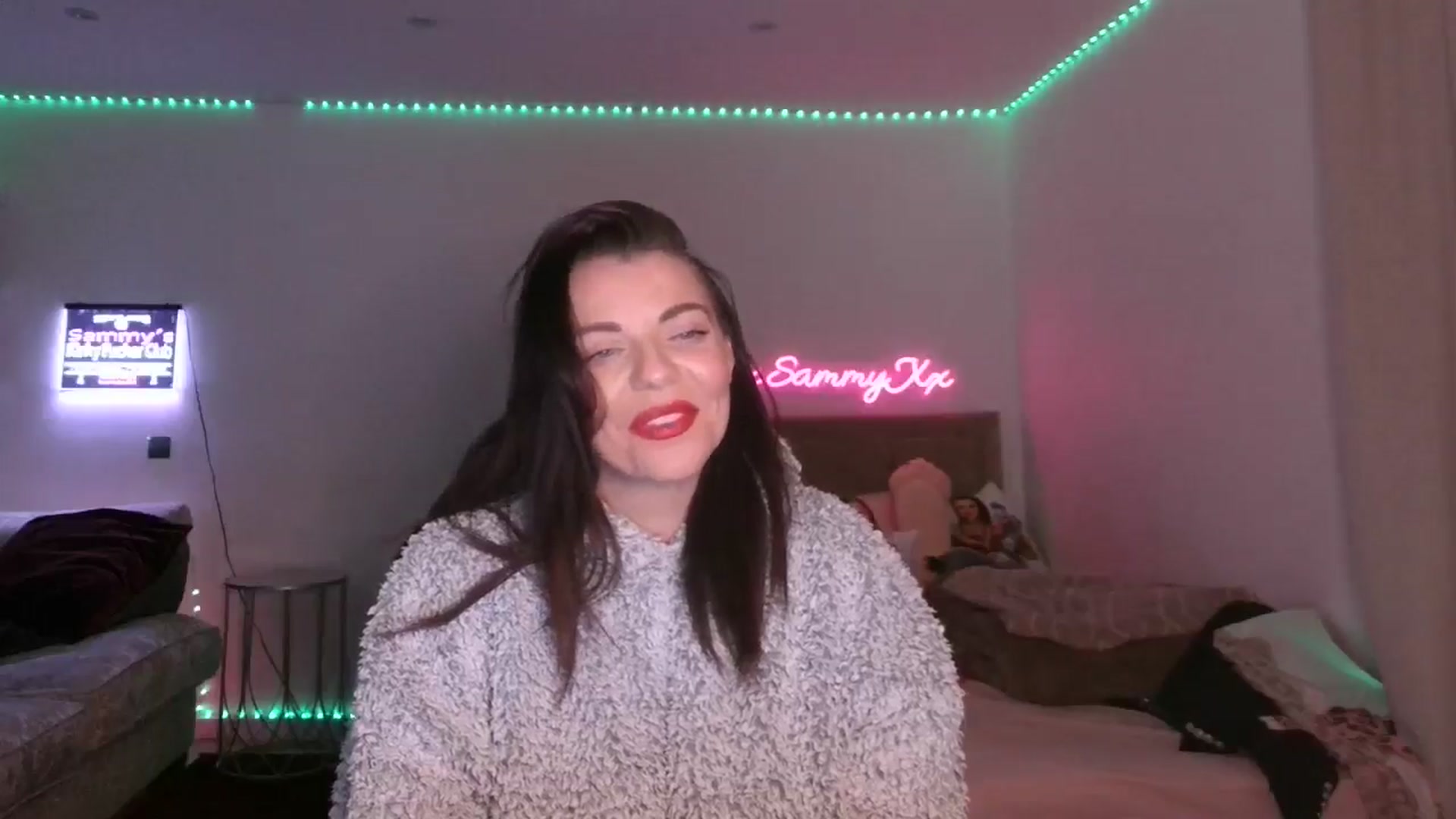 Gallery image thumbnail from innocentSamx's myfreecams stream on, 02/23/2025, 16:49 image 15 of 20