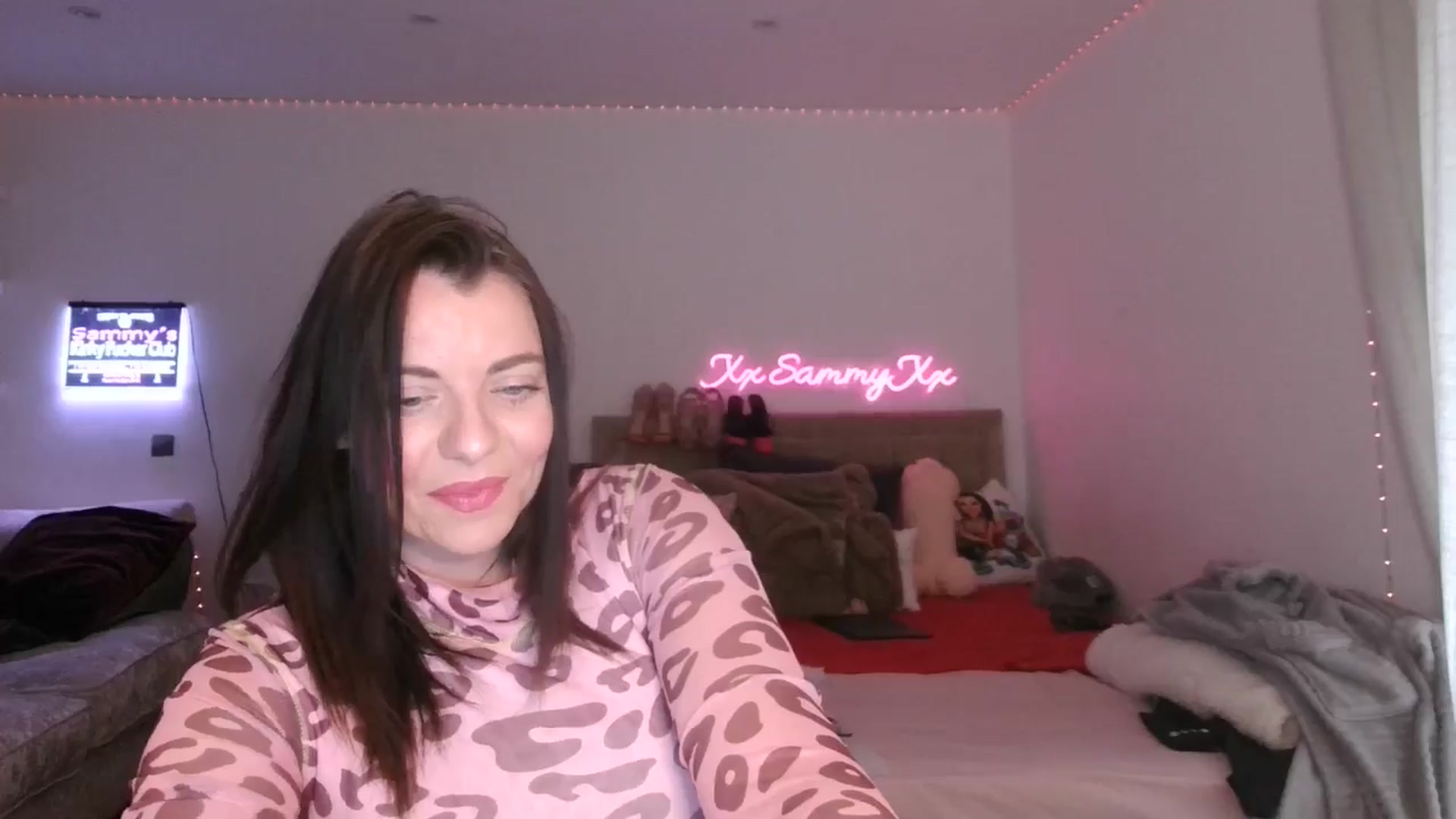 Gallery image thumbnail from innocentSamx's myfreecams stream on, 02/25/2025, 12:49 image 12 of 20