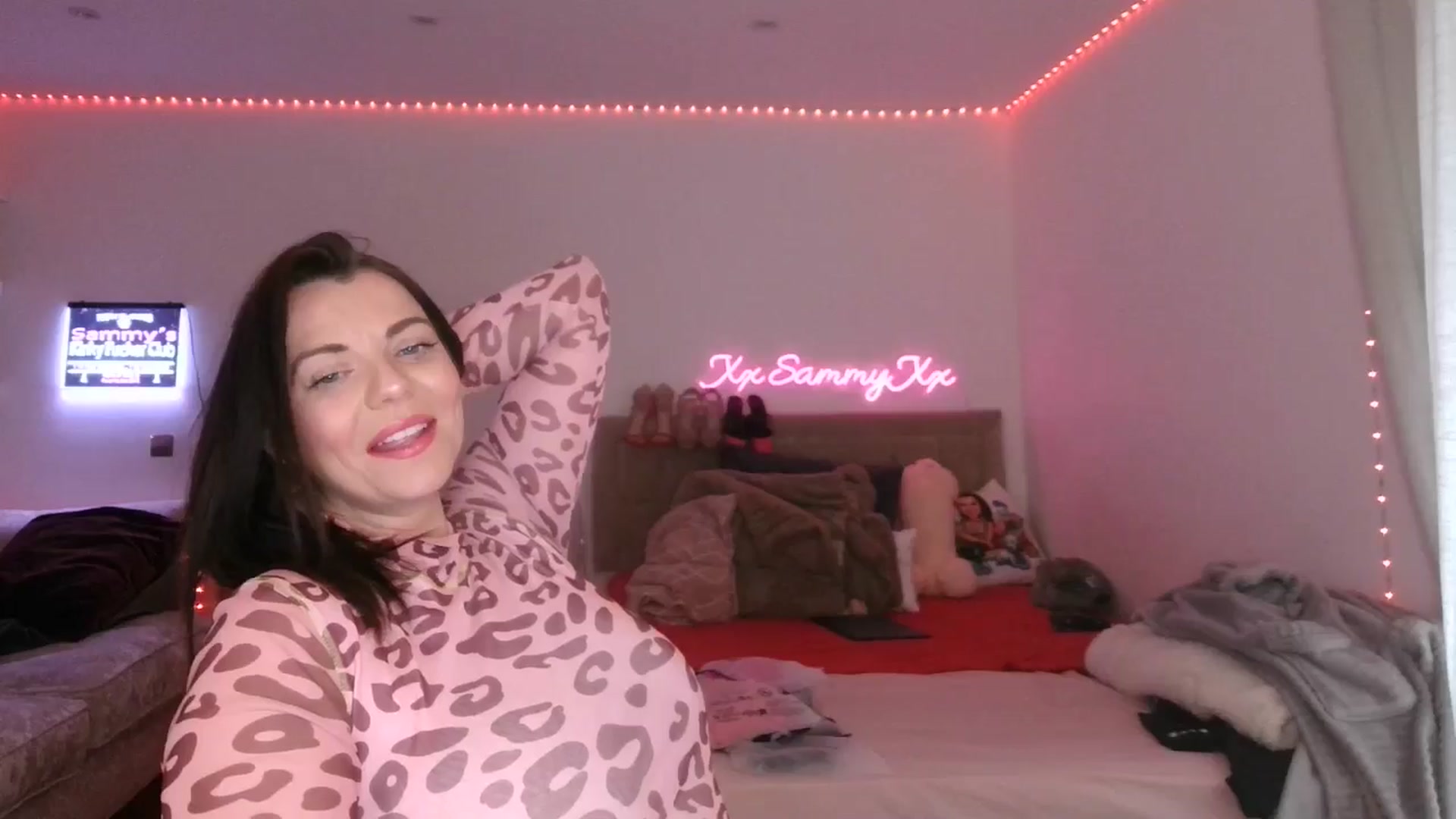 Gallery image thumbnail from innocentSamx's myfreecams stream on, 02/25/2025, 12:49 image 13 of 20