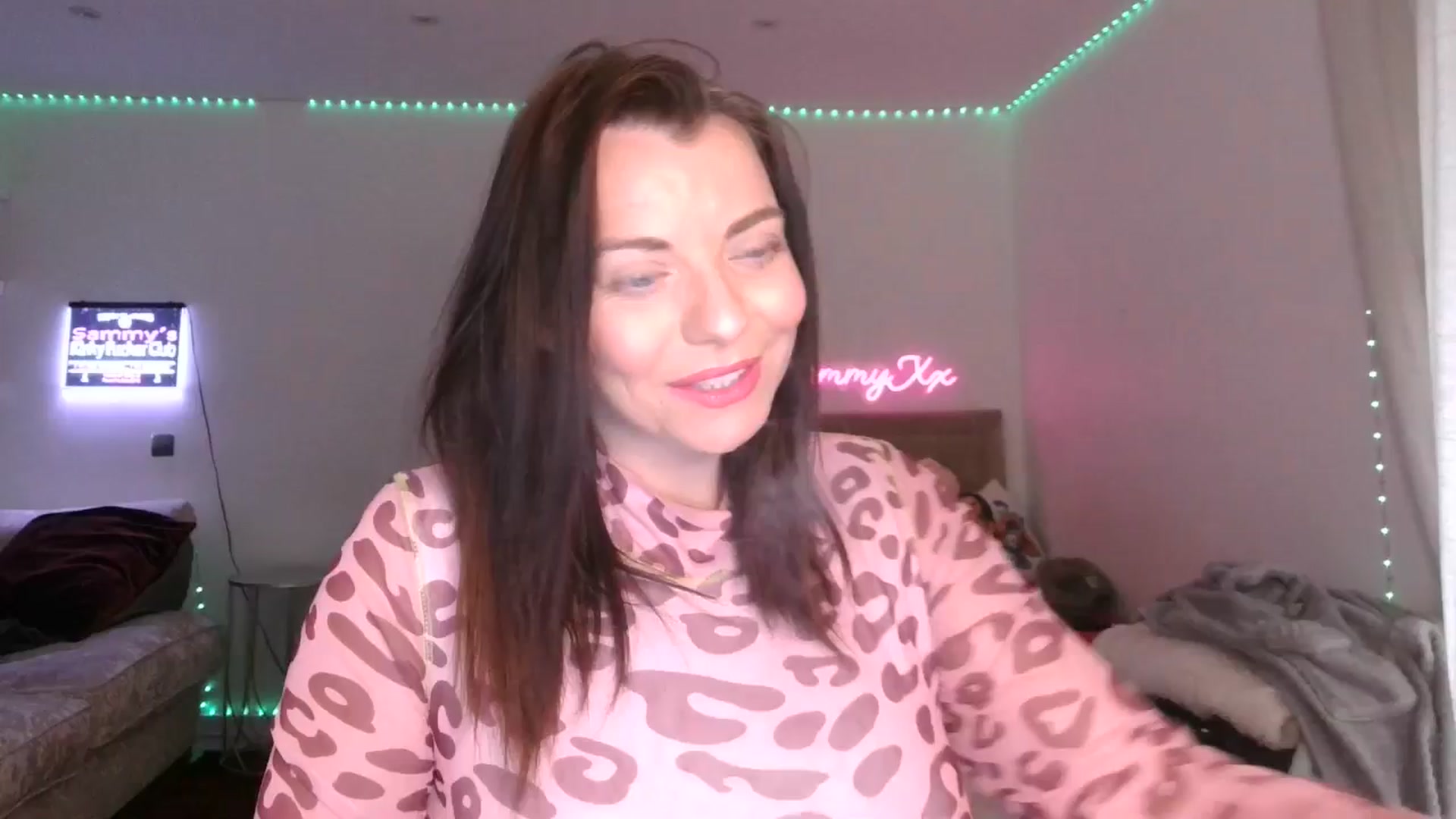 Gallery image thumbnail from innocentSamx's myfreecams stream on, 02/25/2025, 12:49 image 4 of 20