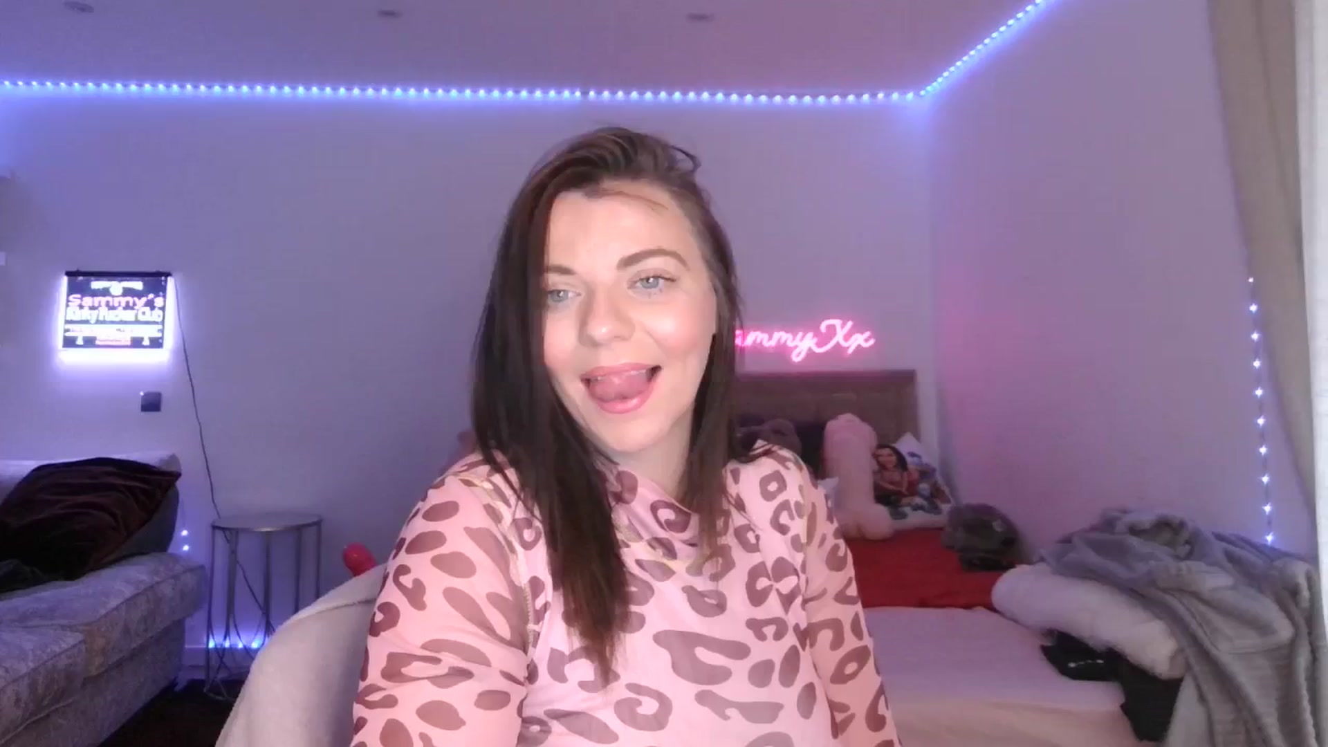 Gallery image thumbnail from innocentSamx's myfreecams stream on, 02/25/2025, 13:15 image 14 of 20