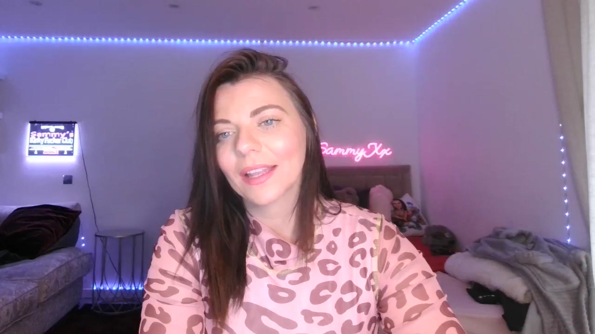 Gallery image thumbnail from innocentSamx's myfreecams stream on, 02/25/2025, 13:15 image 7 of 20