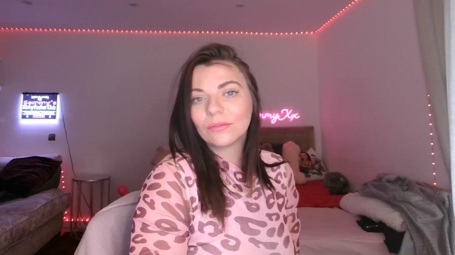 Gallery image thumbnail from innocentSamx's myfreecams stream on, 02/25/2025, 13:15 image 16 of 20