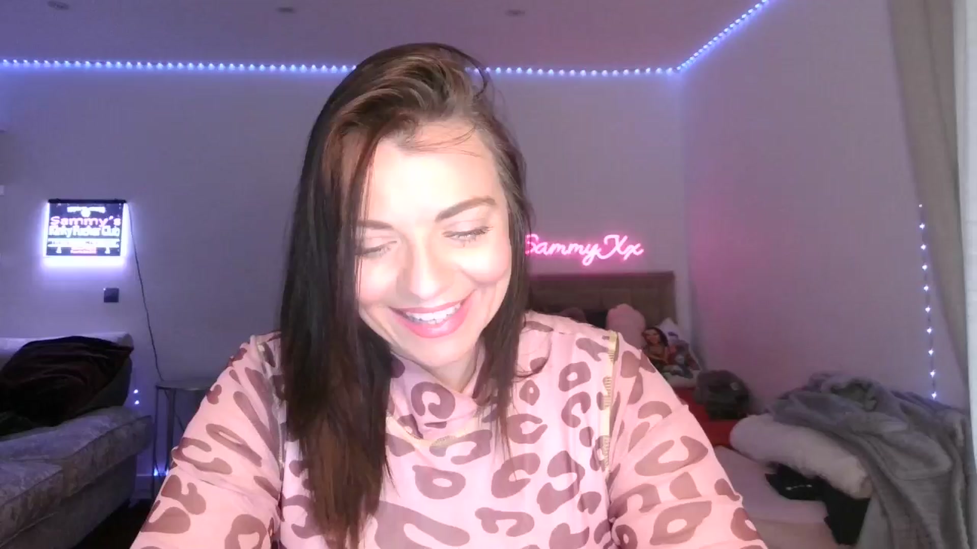 Gallery image thumbnail from innocentSamx's myfreecams stream on, 02/25/2025, 13:15 image 1 of 20