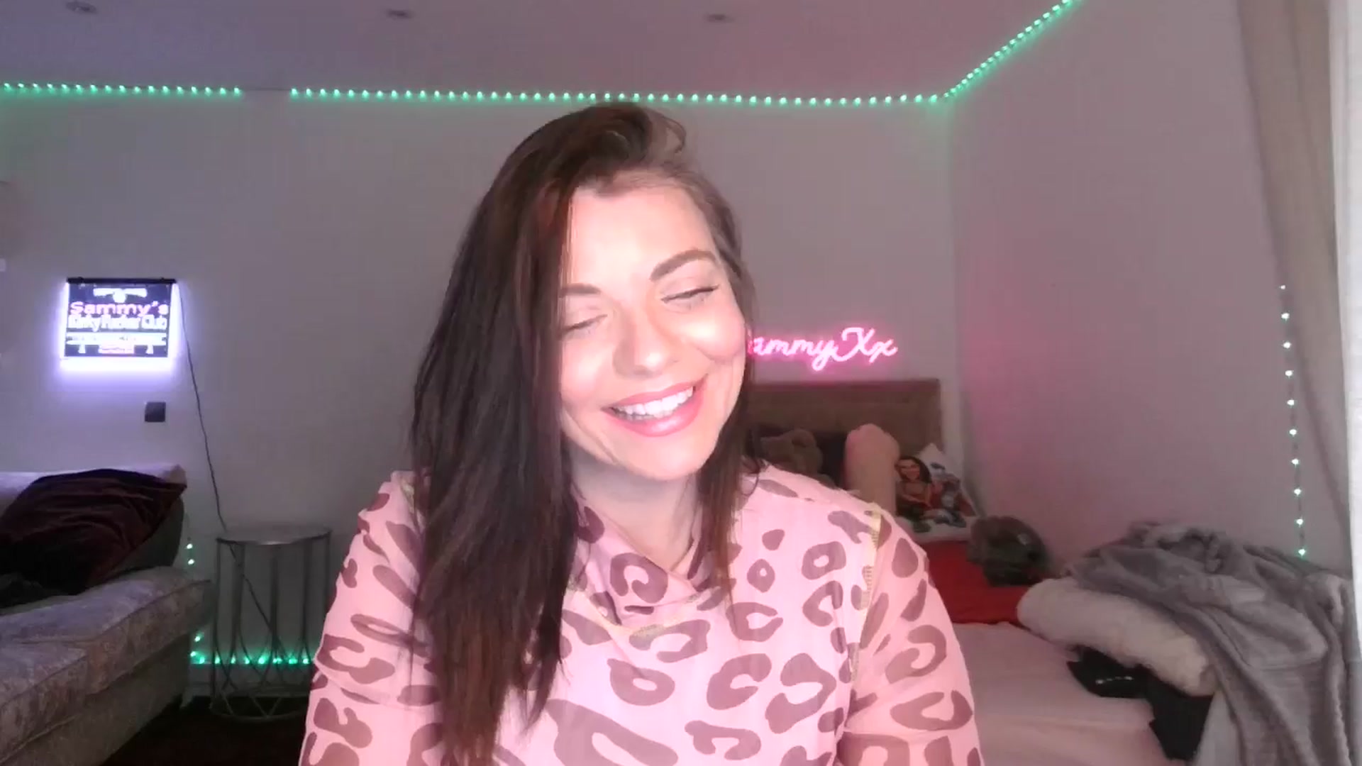 Gallery image thumbnail from innocentSamx's myfreecams stream on, 02/25/2025, 13:15 image 6 of 20