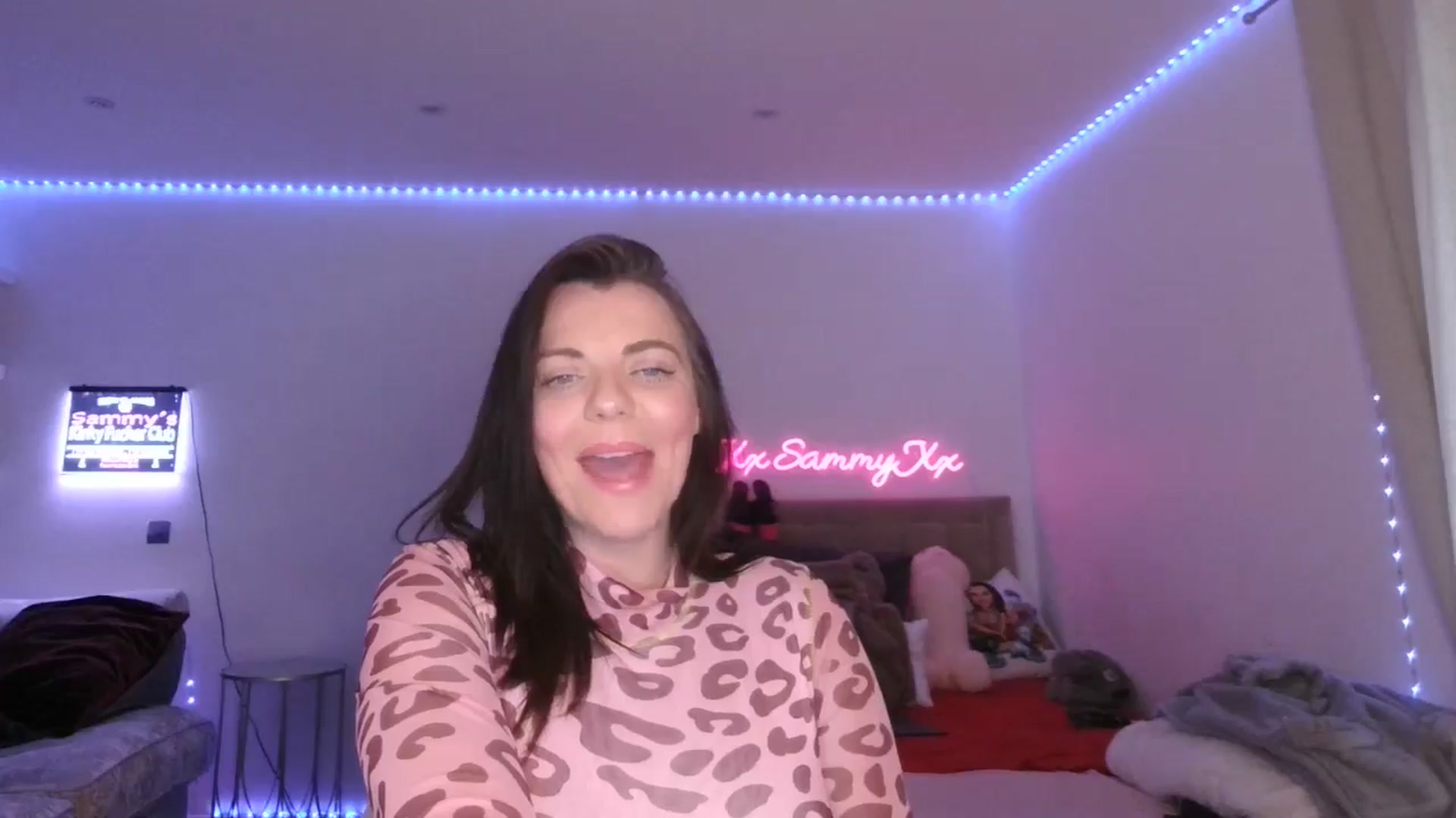 Gallery image thumbnail from innocentSamx's myfreecams stream on, 02/25/2025, 13:59 image 3 of 20