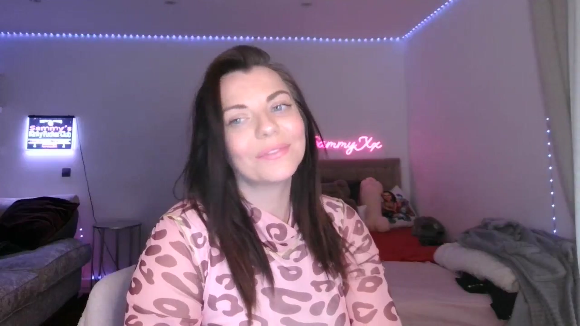 Gallery image thumbnail from innocentSamx's myfreecams stream on, 02/25/2025, 14:47 image 4 of 20