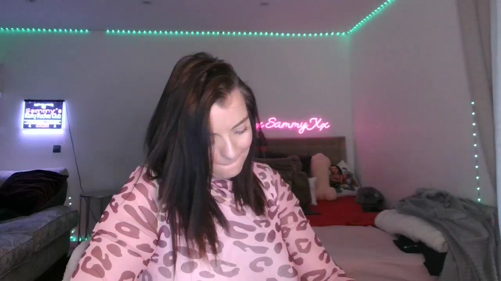 Gallery image thumbnail from innocentSamx's myfreecams stream on, 02/25/2025, 14:47 image 12 of 20