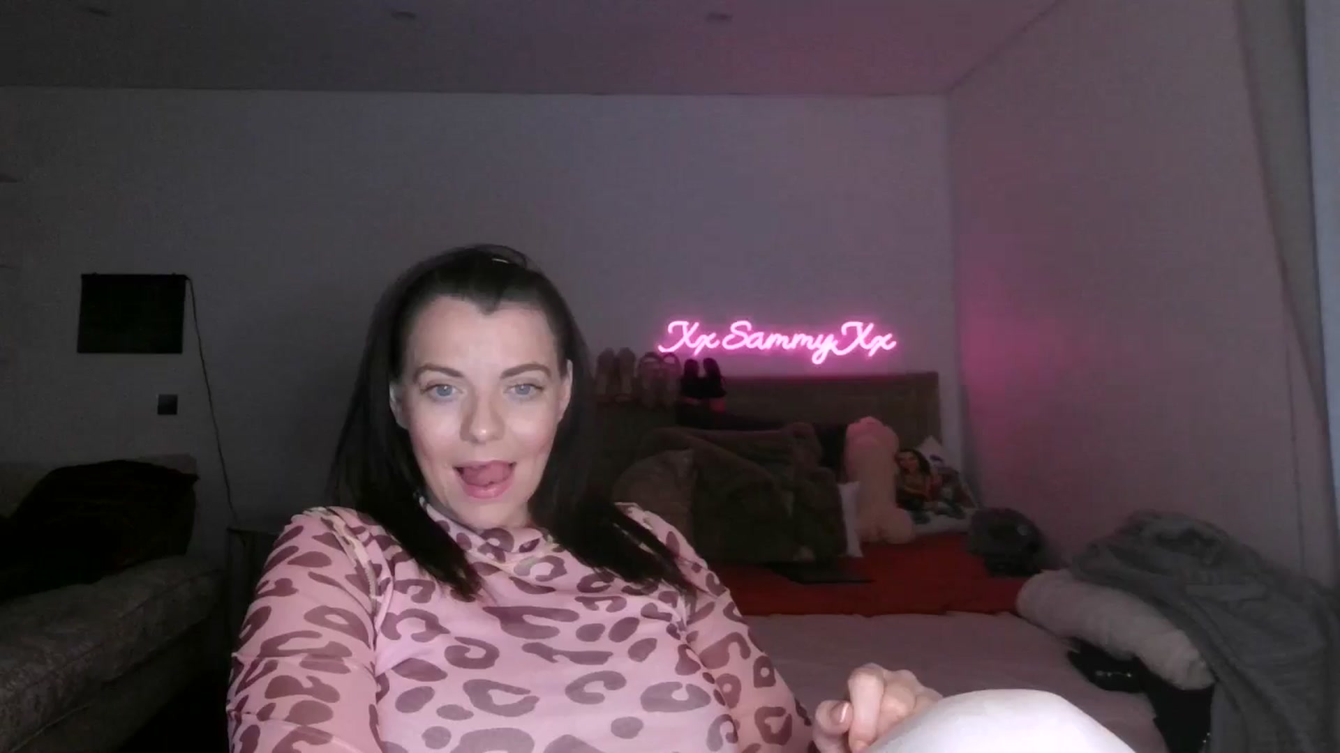 Gallery image thumbnail from innocentSamx's myfreecams stream on, 02/25/2025, 16:09 image 14 of 20