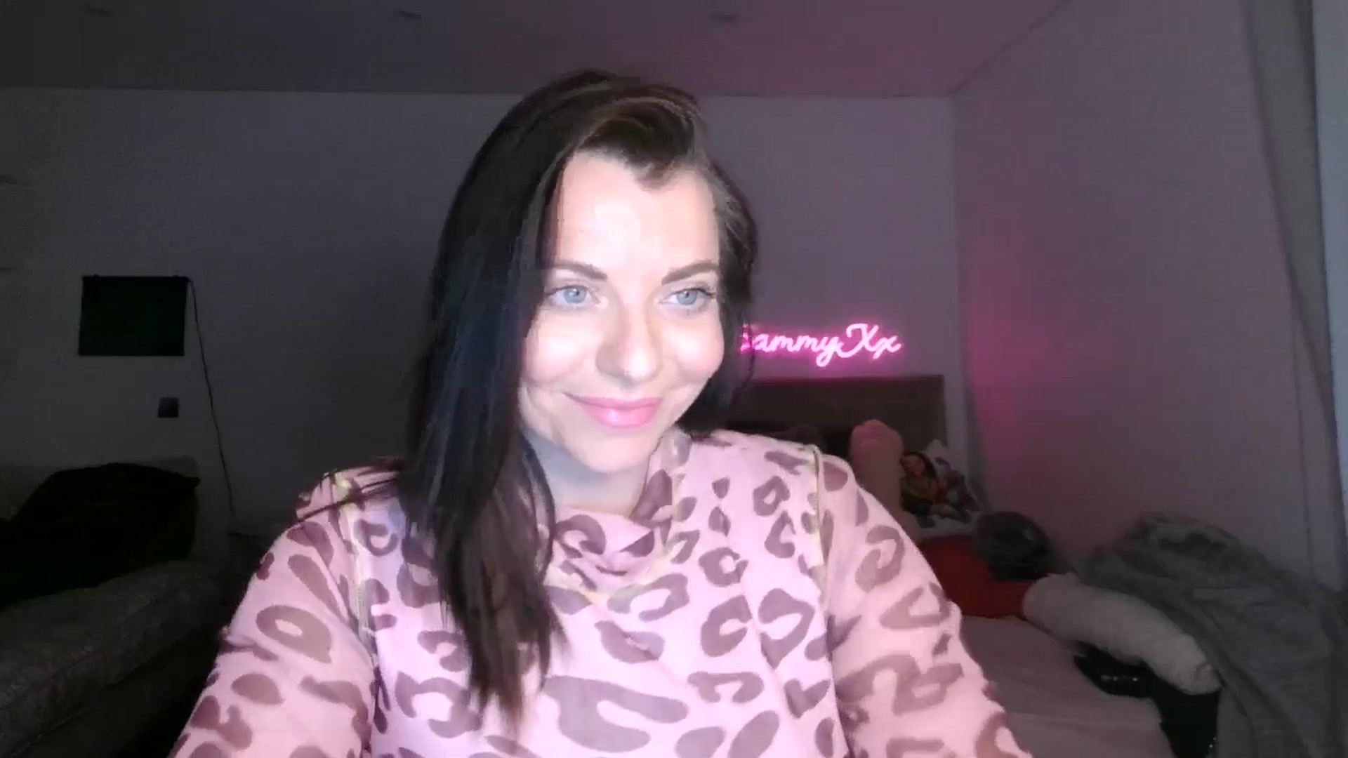 Gallery image thumbnail from innocentSamx's myfreecams stream on, 02/25/2025, 16:09 image 5 of 20