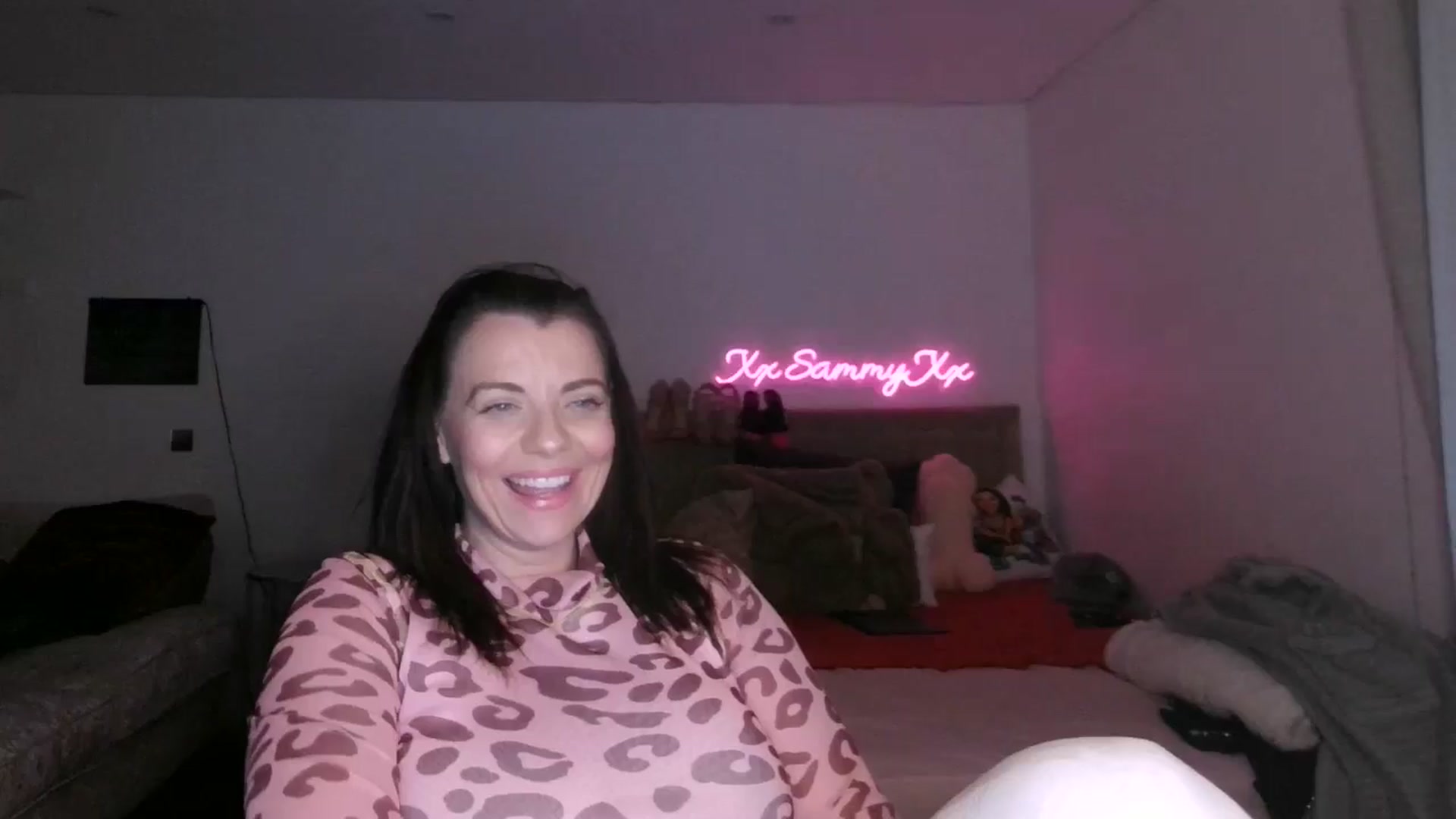 Gallery image thumbnail from innocentSamx's myfreecams stream on, 02/25/2025, 16:09 image 12 of 20