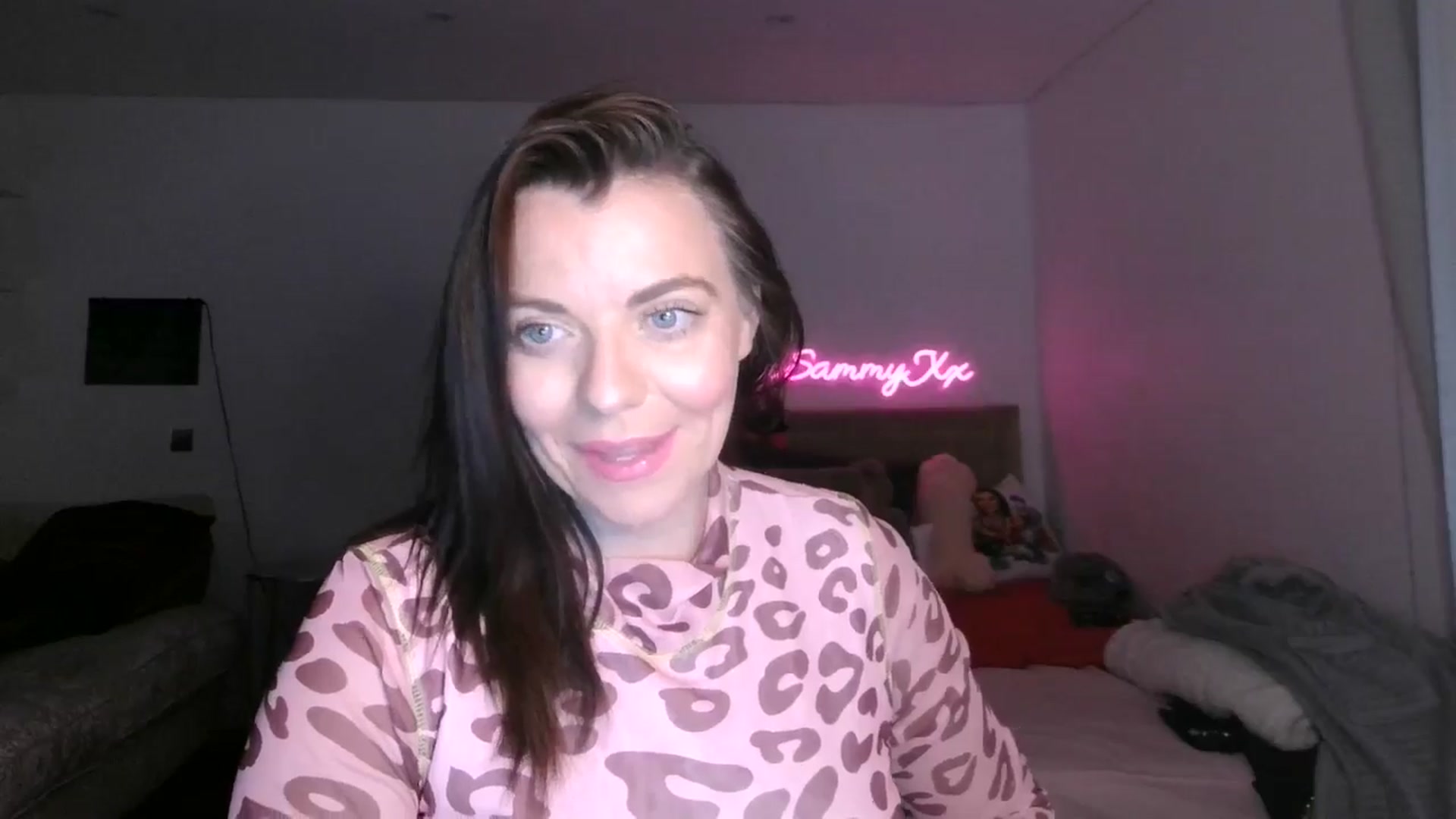 Gallery image thumbnail from innocentSamx's myfreecams stream on, 02/25/2025, 16:09 image 3 of 20