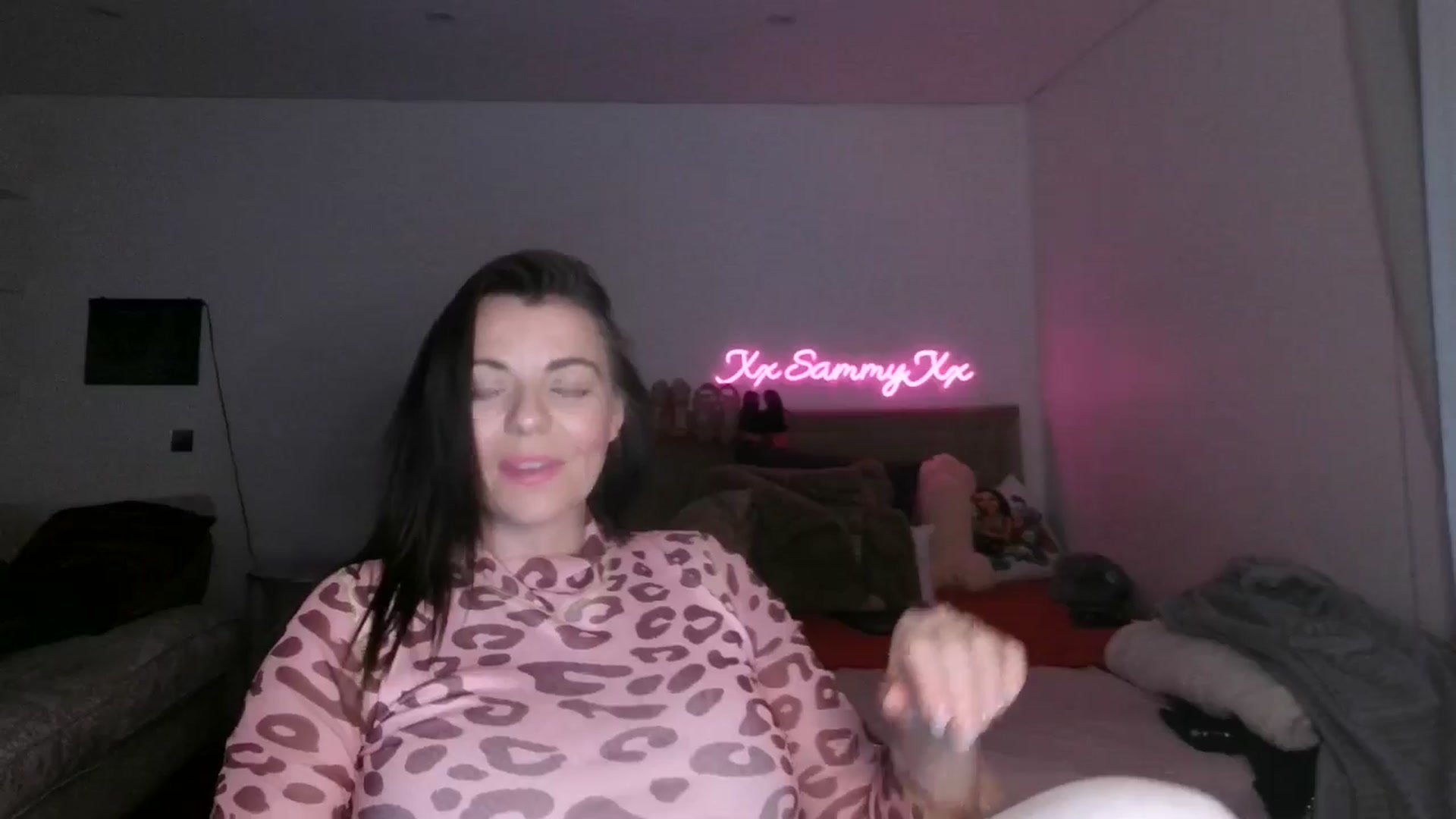 Gallery image thumbnail from innocentSamx's myfreecams stream on, 02/25/2025, 16:09 image 8 of 20