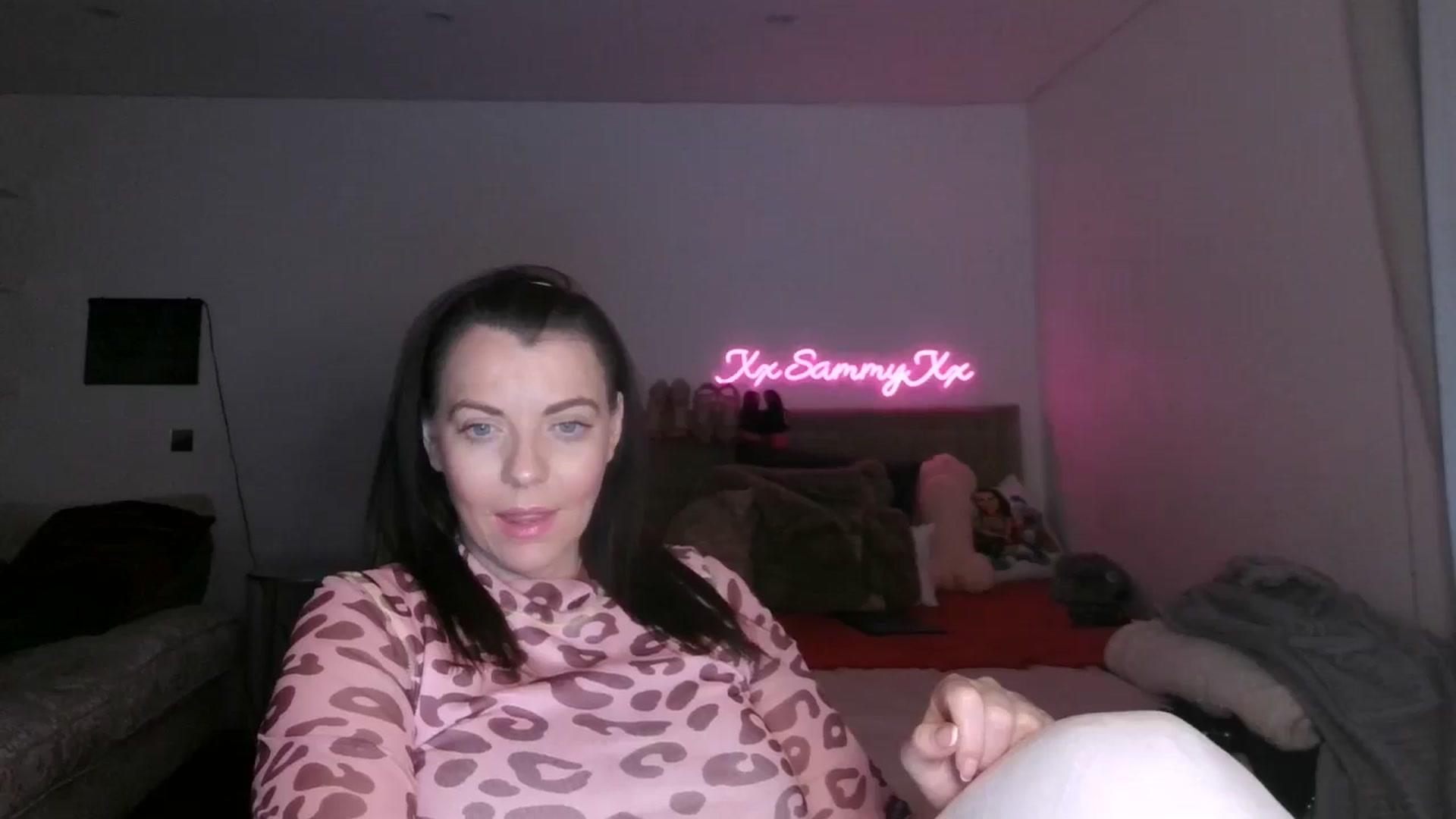 Gallery image thumbnail from innocentSamx's myfreecams stream on, 02/25/2025, 16:09 image 16 of 20