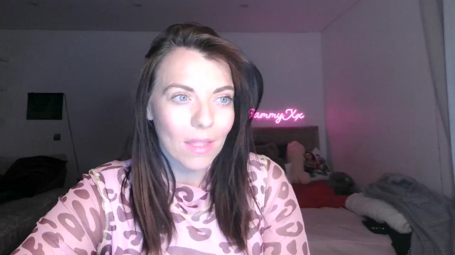 Gallery image thumbnail from innocentSamx's myfreecams stream on, 02/25/2025, 16:09 image 2 of 20