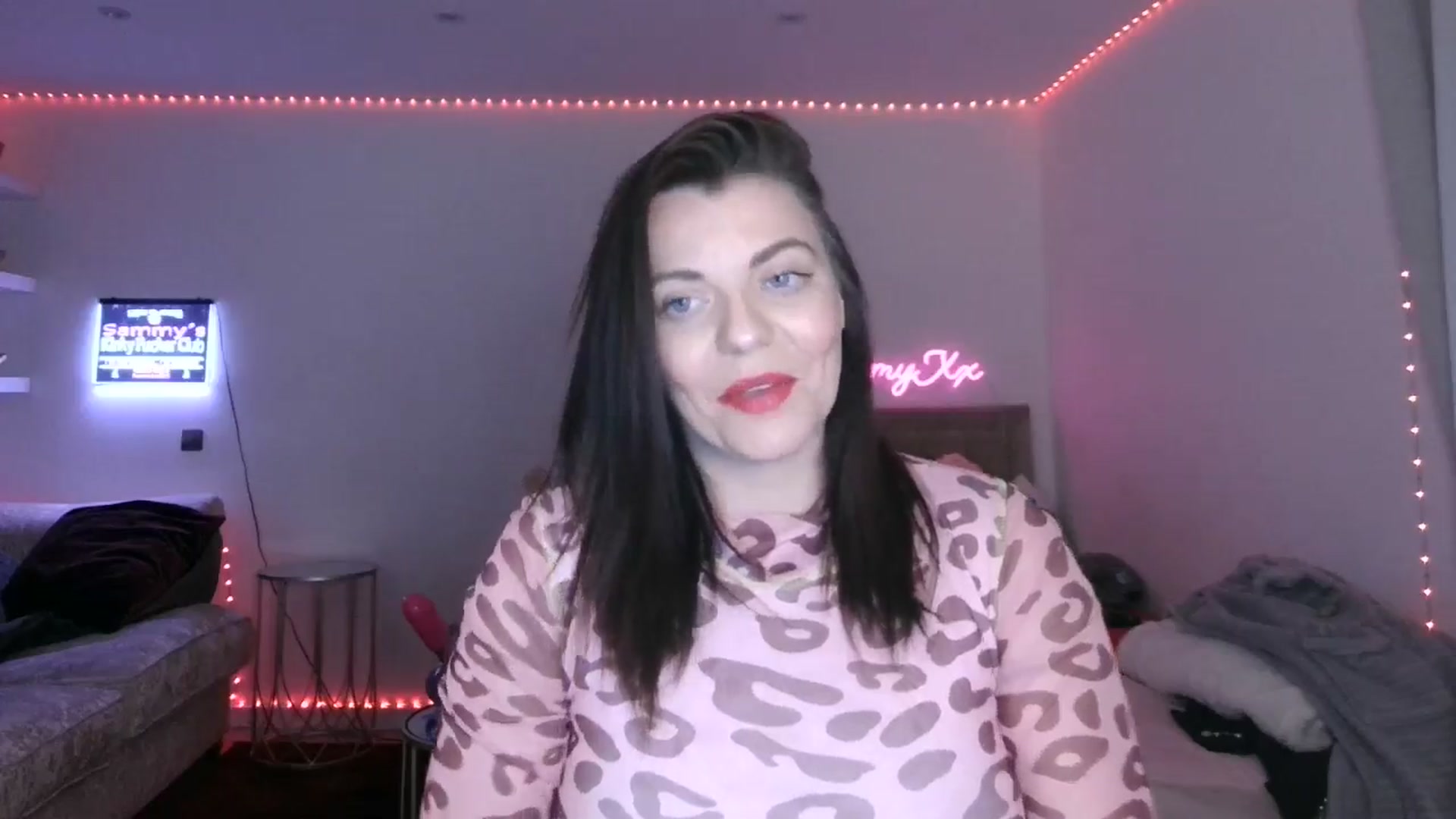 Gallery image thumbnail from innocentSamx's myfreecams stream on, 02/25/2025, 16:43 image 8 of 20