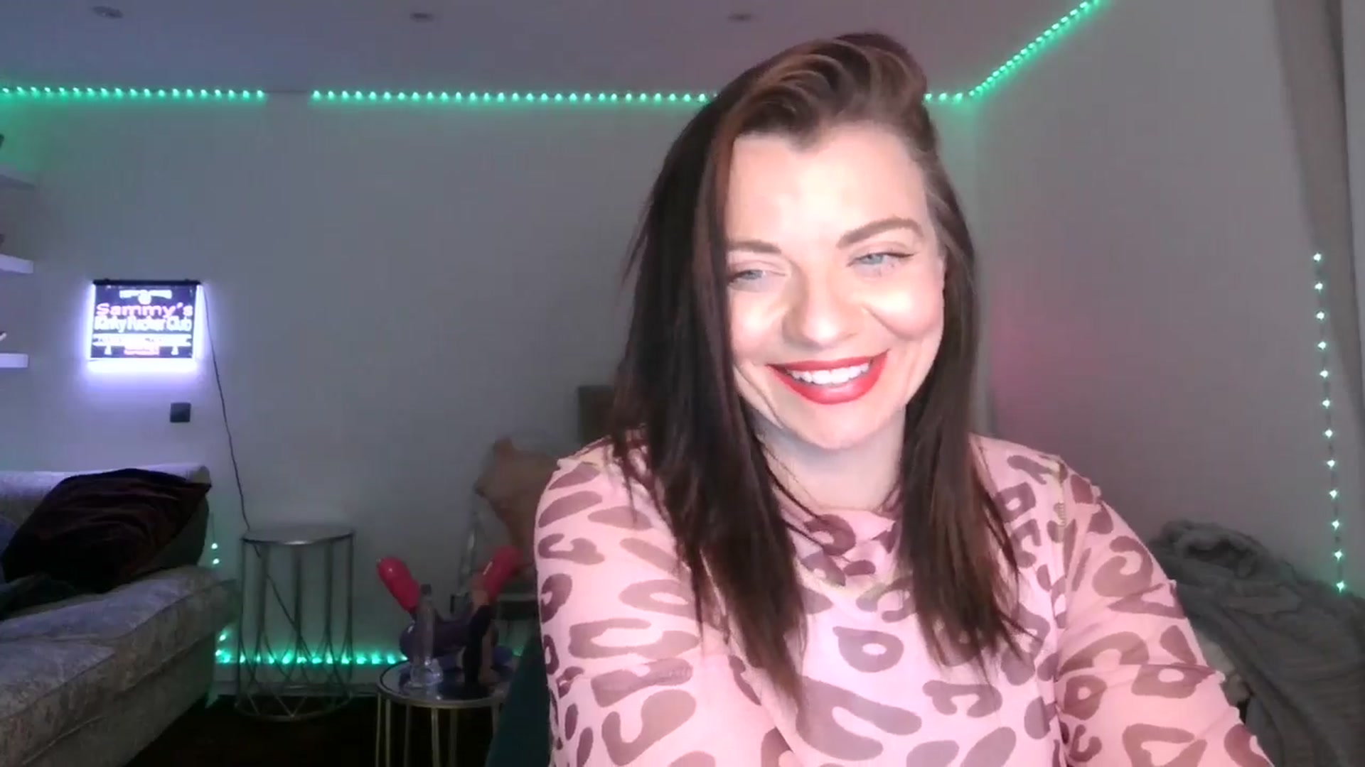 Gallery image thumbnail from innocentSamx's myfreecams stream on, 02/25/2025, 16:43 image 6 of 20