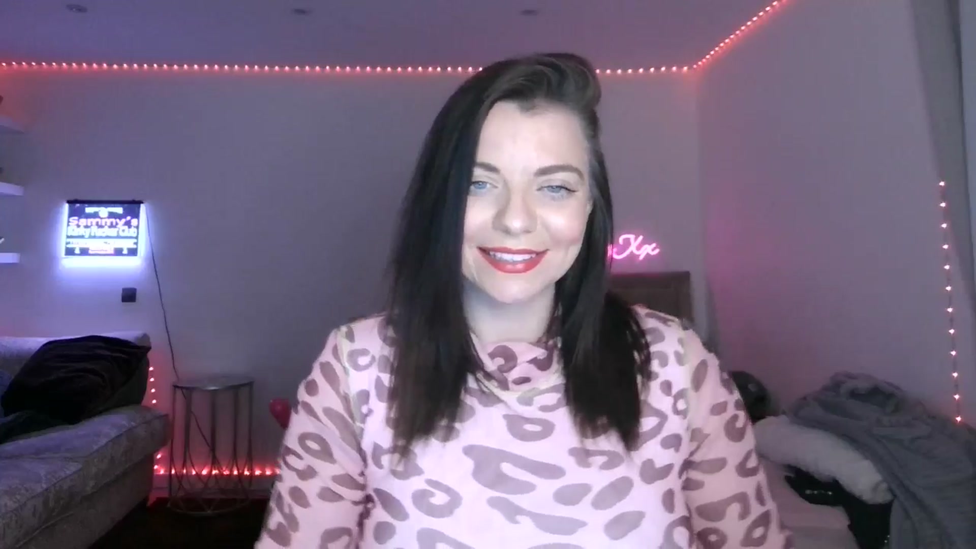Gallery image thumbnail from innocentSamx's myfreecams stream on, 02/25/2025, 16:43 image 19 of 20