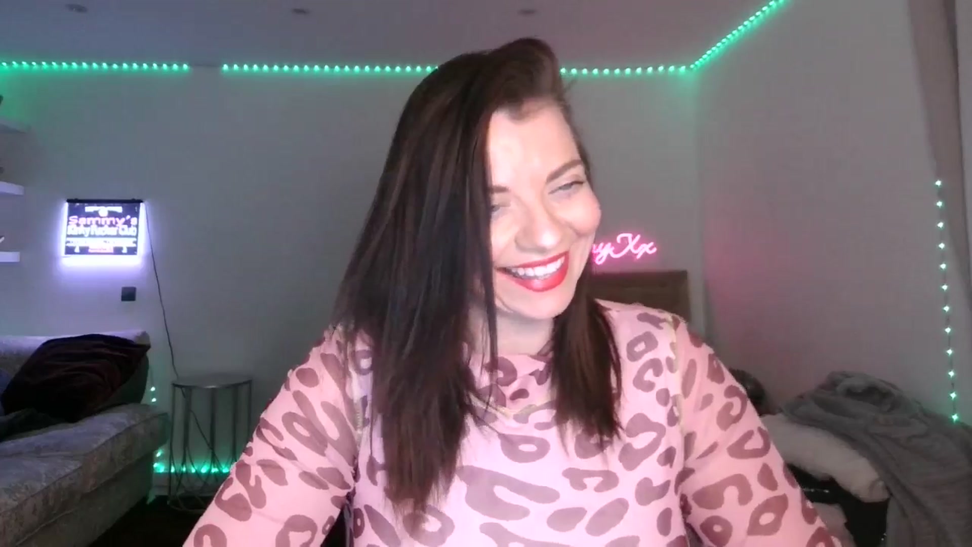 Gallery image thumbnail from innocentSamx's myfreecams stream on, 02/25/2025, 16:43 image 16 of 20