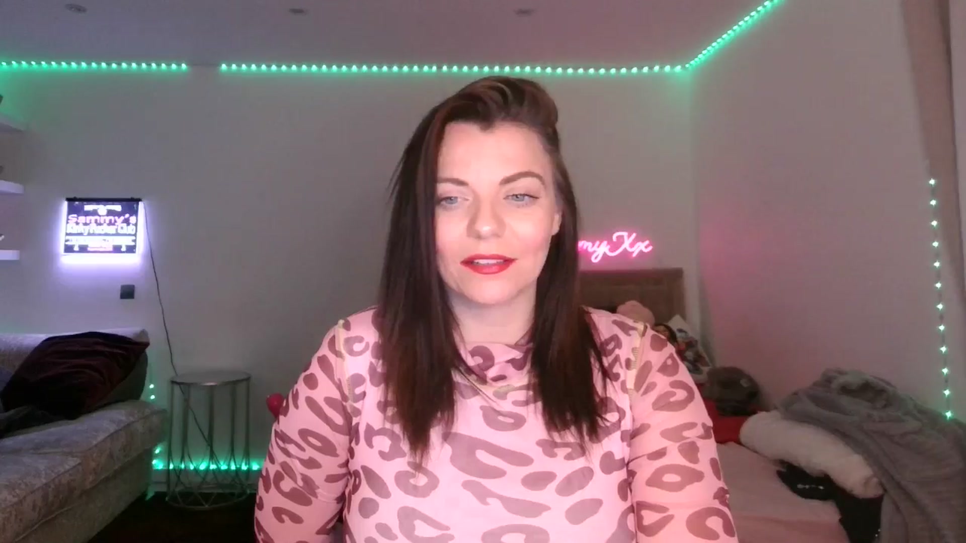 Gallery image thumbnail from innocentSamx's myfreecams stream on, 02/25/2025, 16:43 image 4 of 20