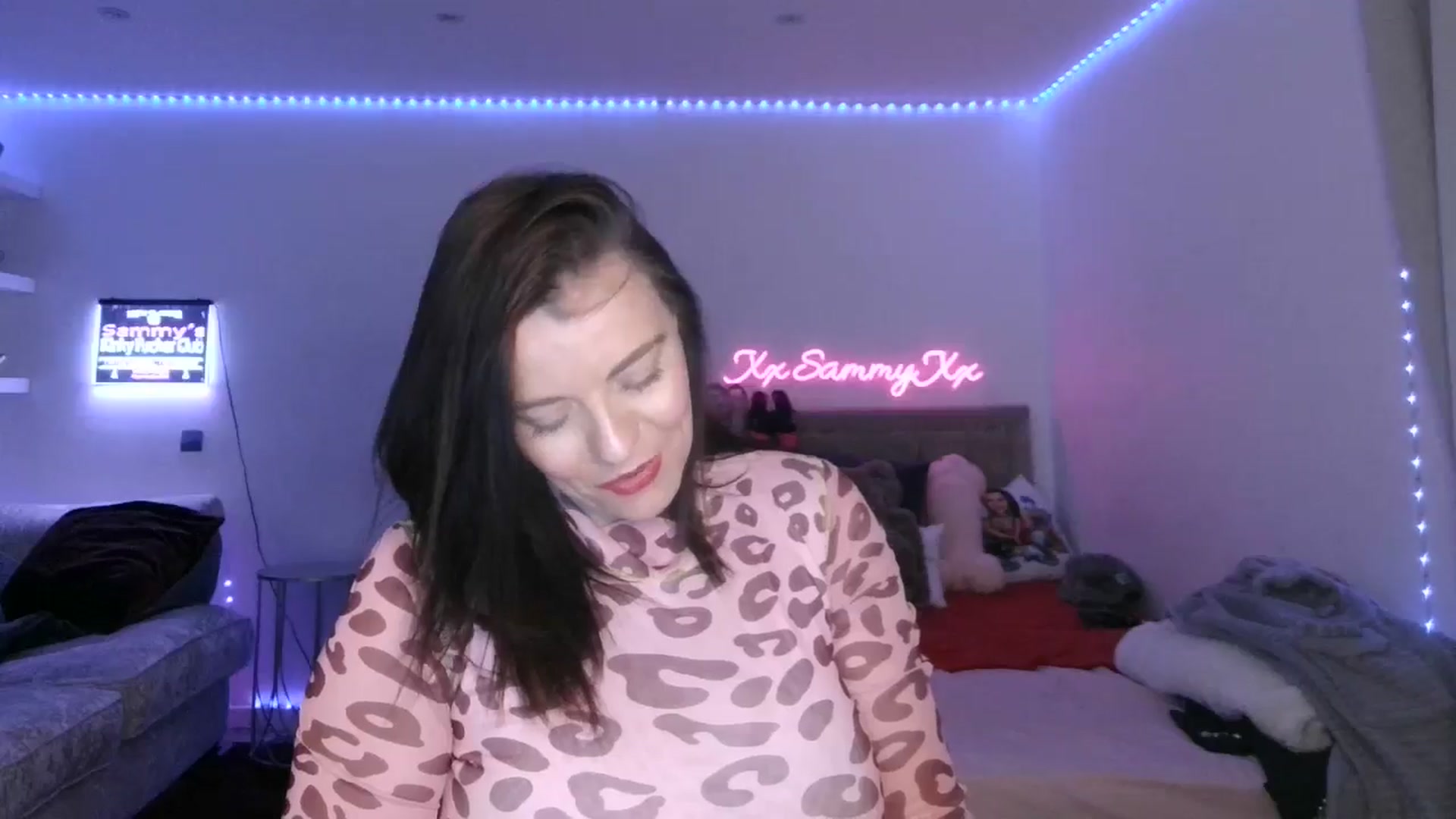 Gallery image thumbnail from innocentSamx's myfreecams stream on, 02/25/2025, 17:03 image 6 of 20