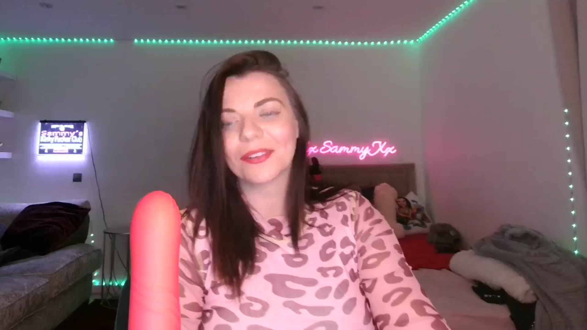 Gallery image thumbnail from innocentSamx's myfreecams stream on, 02/25/2025, 17:03 image 10 of 20