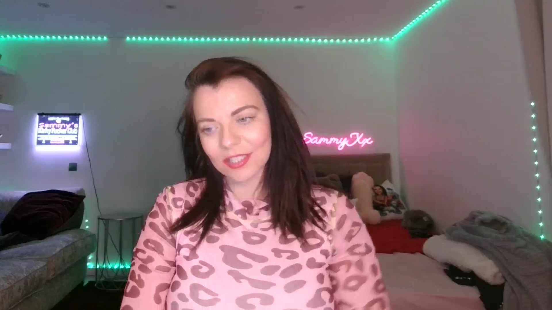 Gallery image thumbnail from innocentSamx's myfreecams stream on, 02/25/2025, 17:03 image 14 of 20