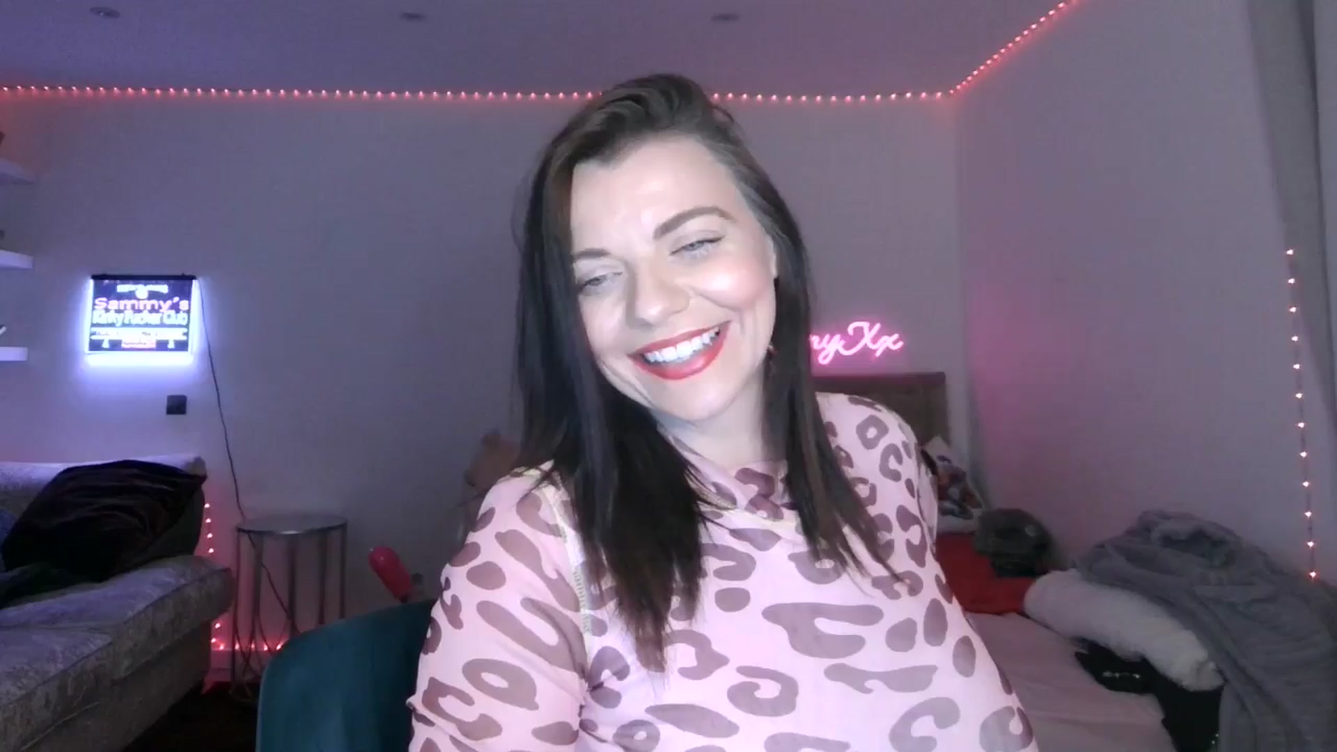 Gallery image thumbnail from innocentSamx's myfreecams stream on, 02/25/2025, 17:03 image 13 of 20