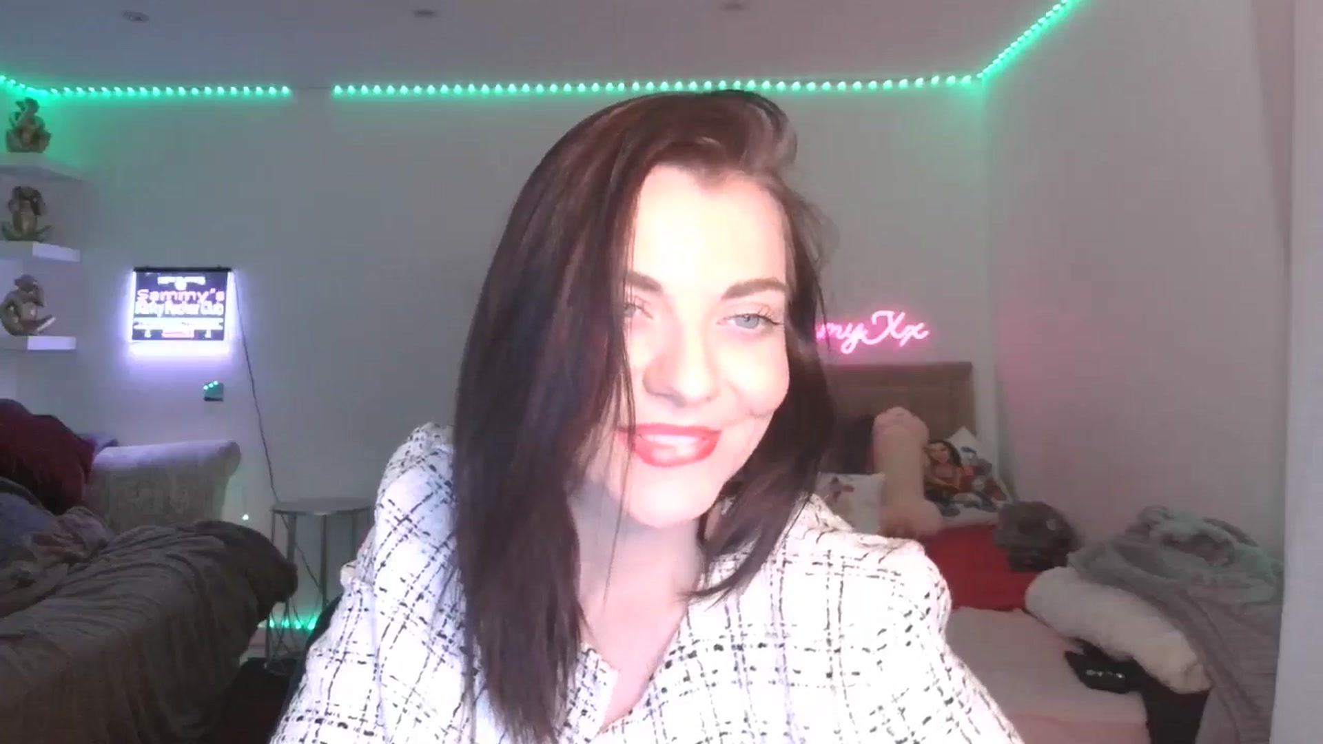 Gallery image thumbnail from innocentSamx's myfreecams stream on, 02/27/2025, 16:10 image 10 of 20