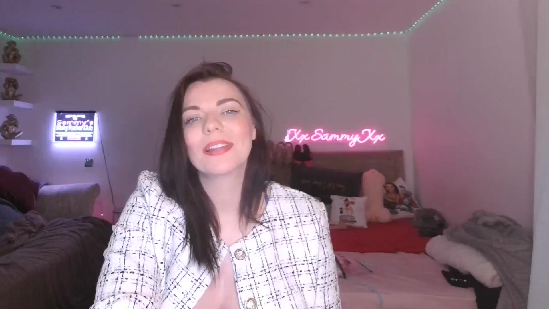 Gallery image thumbnail from innocentSamx's myfreecams stream on, 02/27/2025, 16:10 image 17 of 20