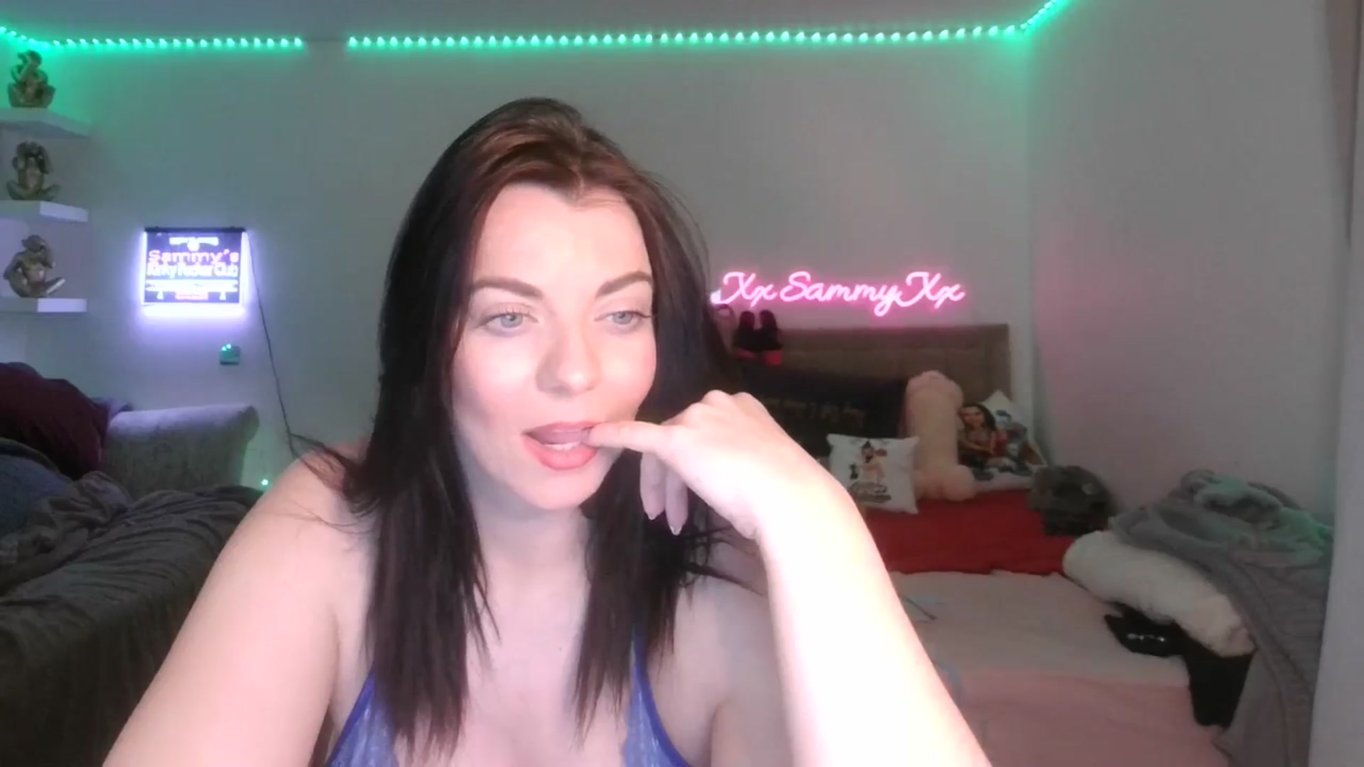 Gallery image thumbnail from innocentSamx's myfreecams stream on, 02/27/2025, 17:20 image 9 of 20