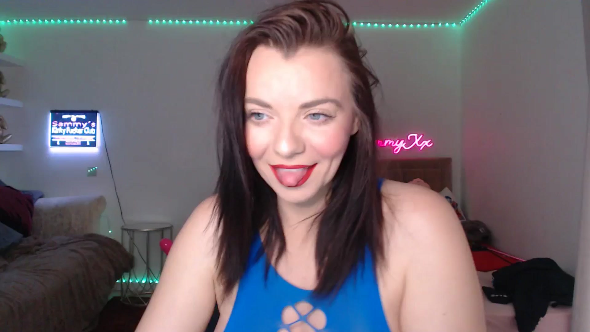 Gallery image thumbnail from innocentSamx's myfreecams stream on, 03/01/2025, 13:10 image 1 of 20