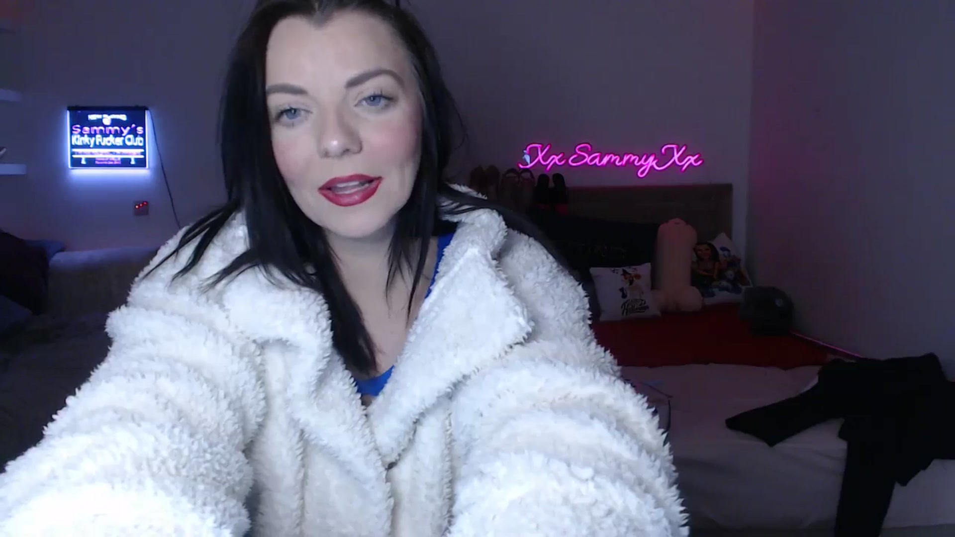 Gallery image thumbnail from innocentSamx's myfreecams stream on, 03/01/2025, 13:44 image 11 of 20