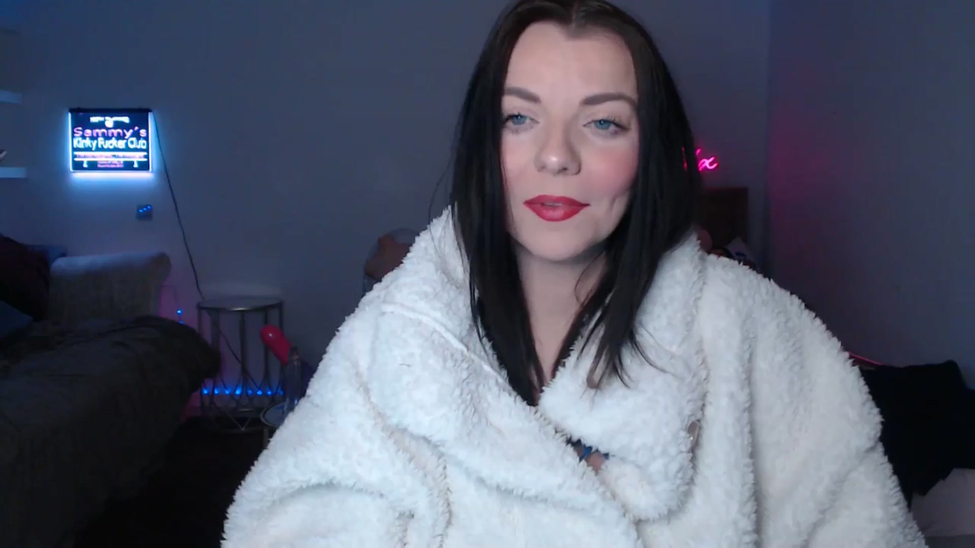 Gallery image thumbnail from innocentSamx's myfreecams stream on, 03/01/2025, 13:44 image 5 of 20
