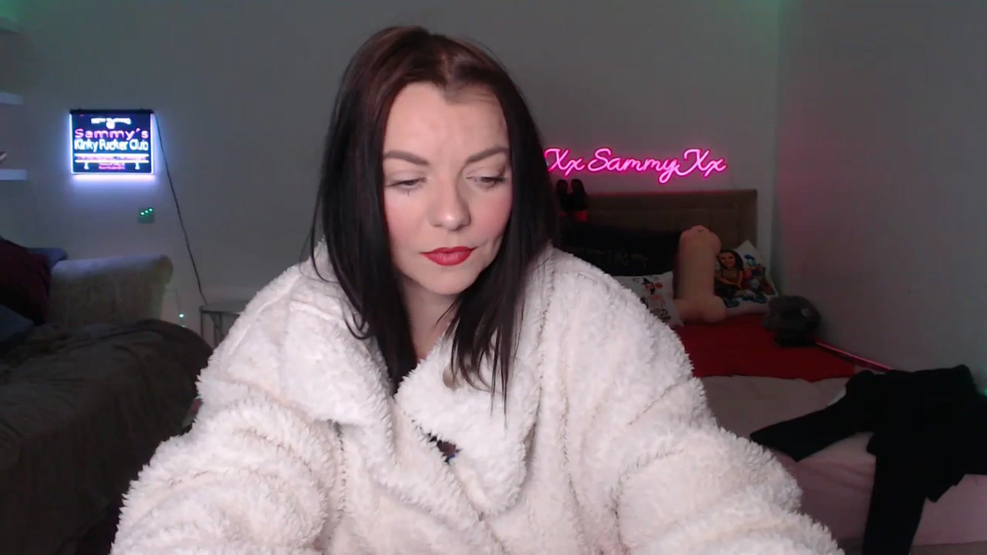 Gallery image thumbnail from innocentSamx's myfreecams stream on, 03/01/2025, 13:44 image 2 of 20