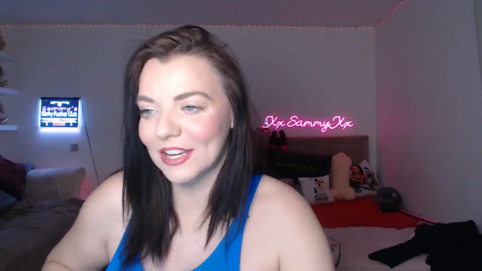 Gallery image thumbnail from innocentSamx's myfreecams stream on, 03/01/2025, 15:10 image 16 of 20