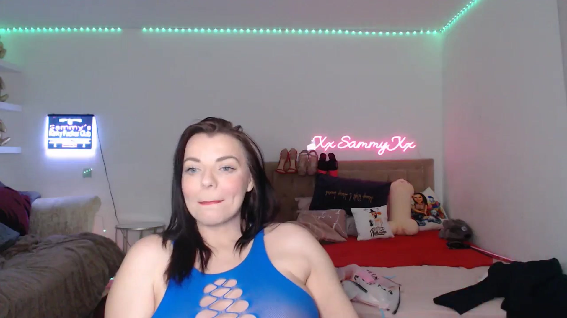 Gallery image thumbnail from innocentSamx's myfreecams stream on, 03/01/2025, 15:10 image 13 of 20