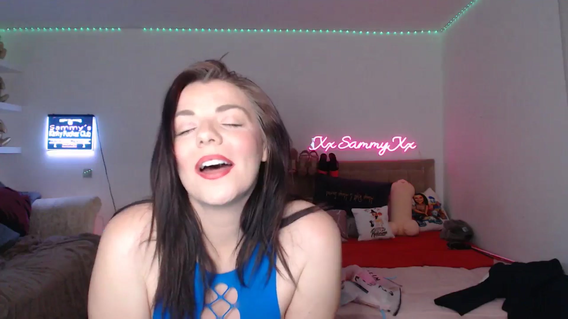 Gallery image thumbnail from innocentSamx's myfreecams stream on, 03/01/2025, 15:10 image 4 of 20