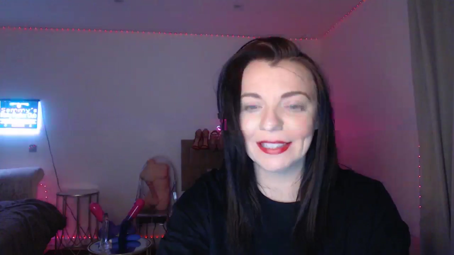 Gallery image thumbnail from innocentSamx's myfreecams stream on, 03/02/2025, 19:02 image 10 of 20