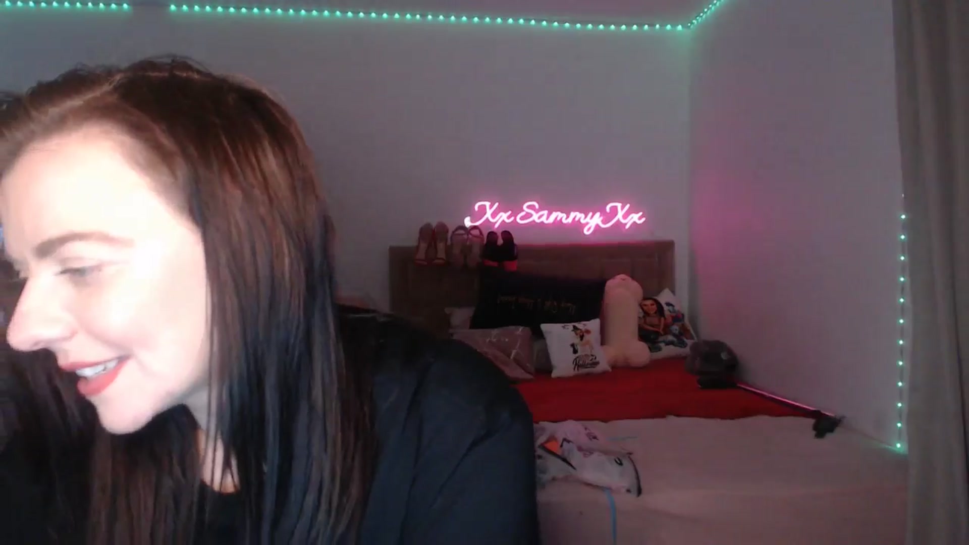 Gallery image thumbnail from innocentSamx's myfreecams stream on, 03/02/2025, 20:33 image 19 of 20