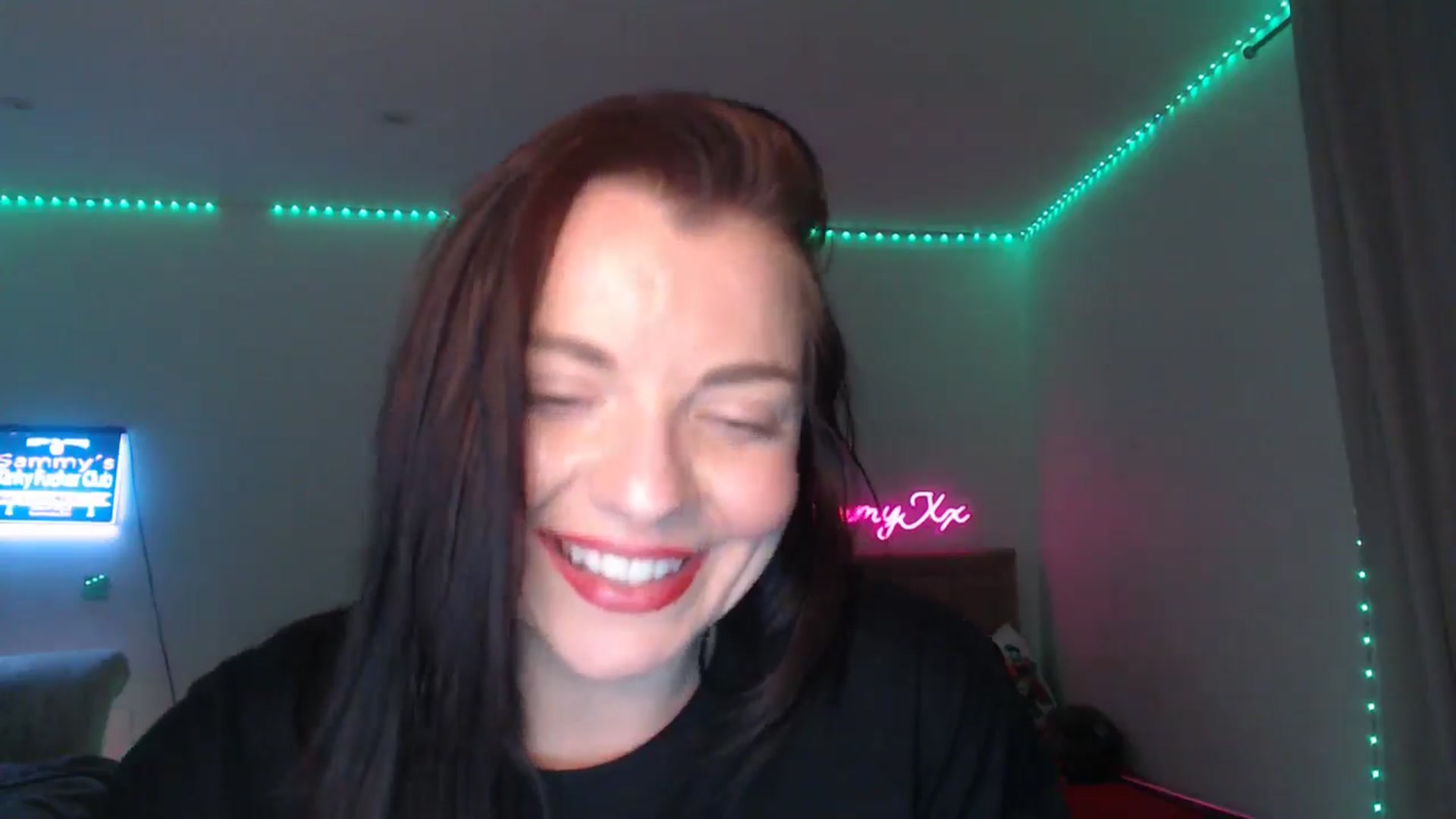 Gallery image thumbnail from innocentSamx's myfreecams stream on, 03/02/2025, 20:33 image 12 of 20