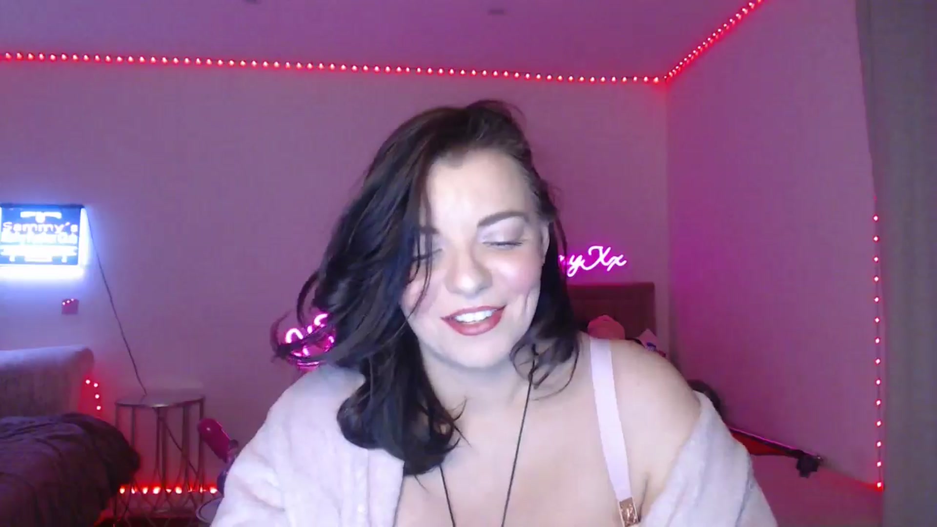 Gallery image thumbnail from innocentSamx's myfreecams stream on, 03/04/2025, 22:03 image 9 of 20