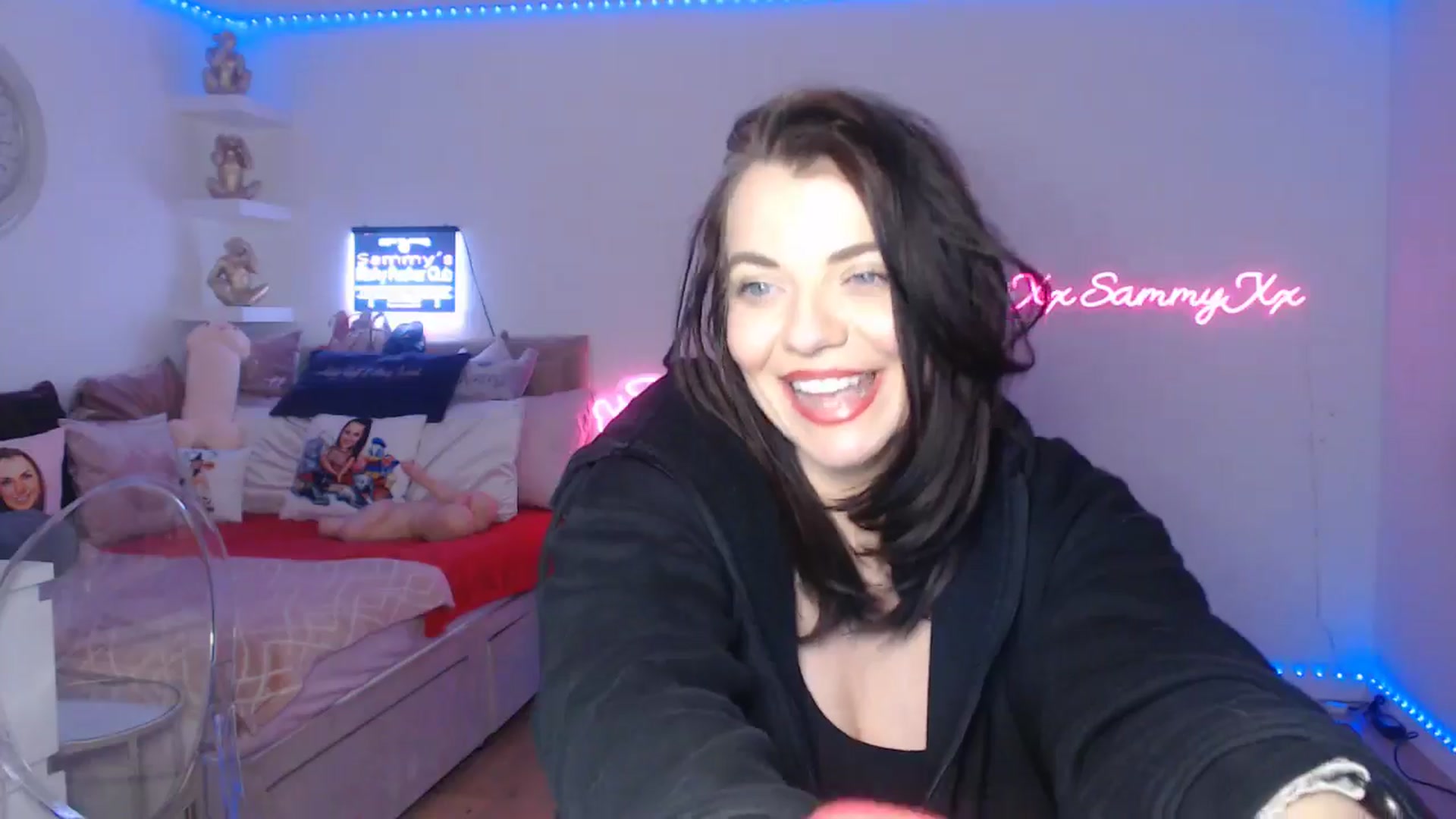Gallery image thumbnail from innocentSamx's myfreecams stream on, 03/08/2025, 15:21 image 12 of 20