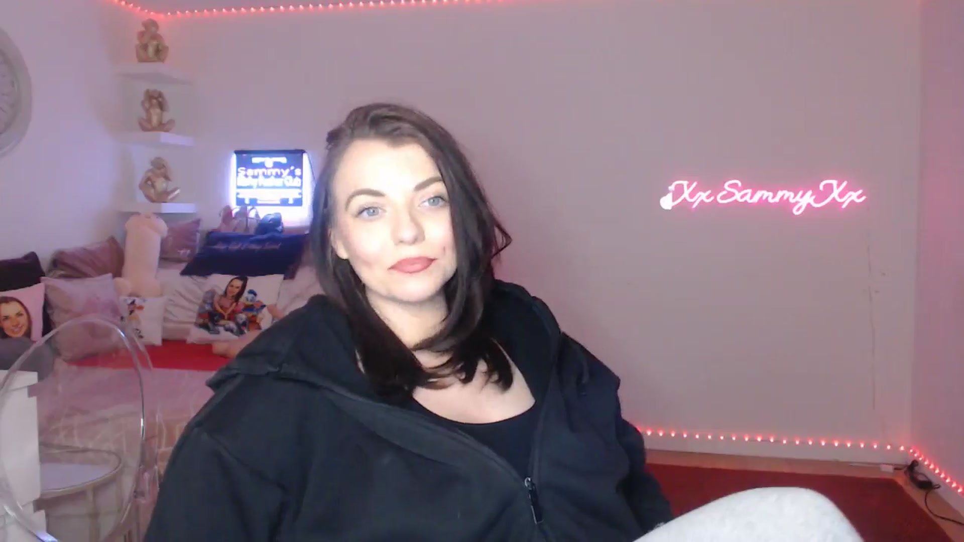 Gallery image thumbnail from innocentSamx's myfreecams stream on, 03/08/2025, 15:38 image 13 of 20